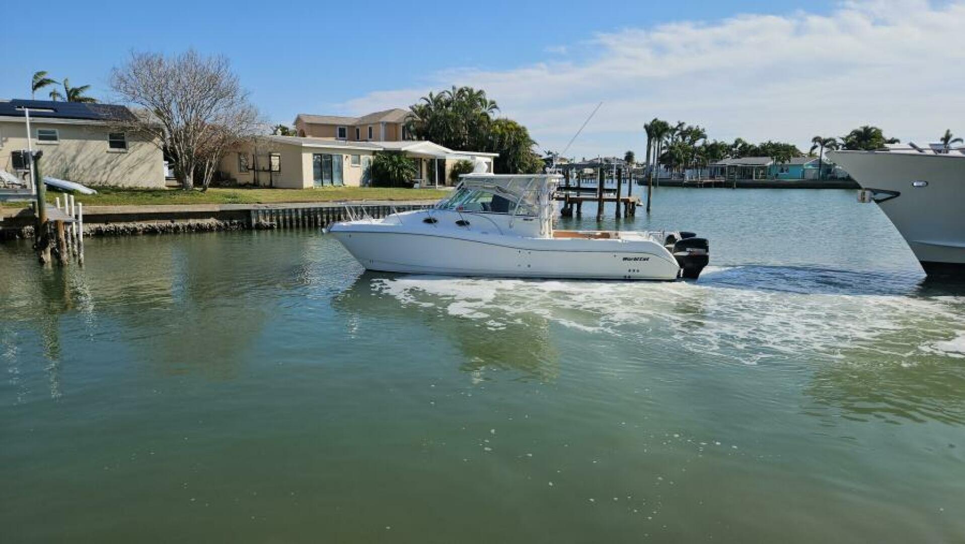 K DEE 32ft World Cat Yacht For Sale