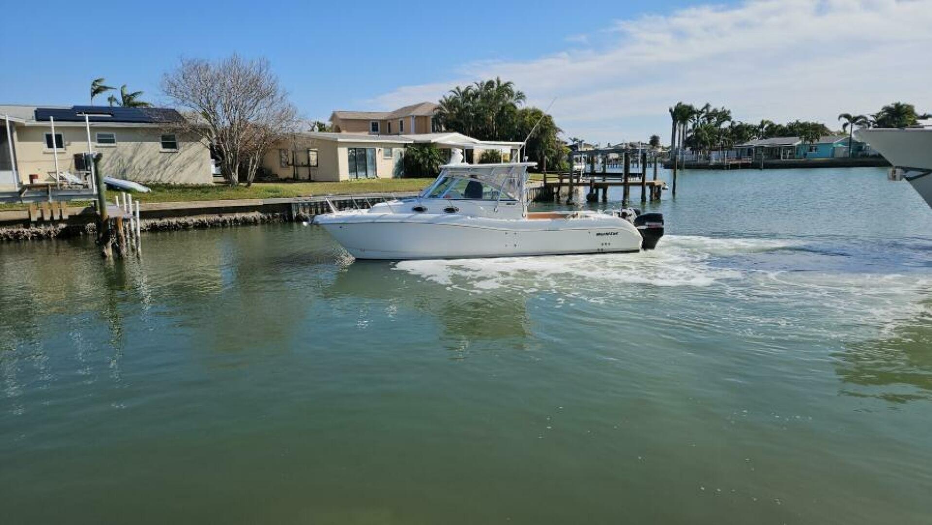 K DEE 32ft World Cat Yacht For Sale