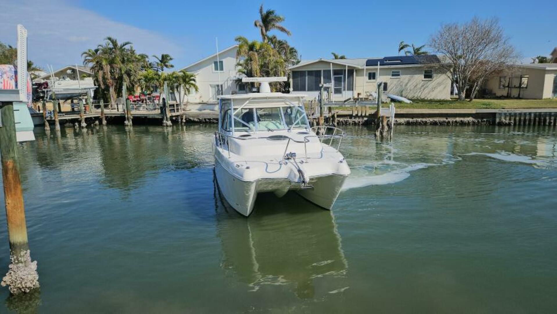 K DEE 32ft World Cat Yacht For Sale