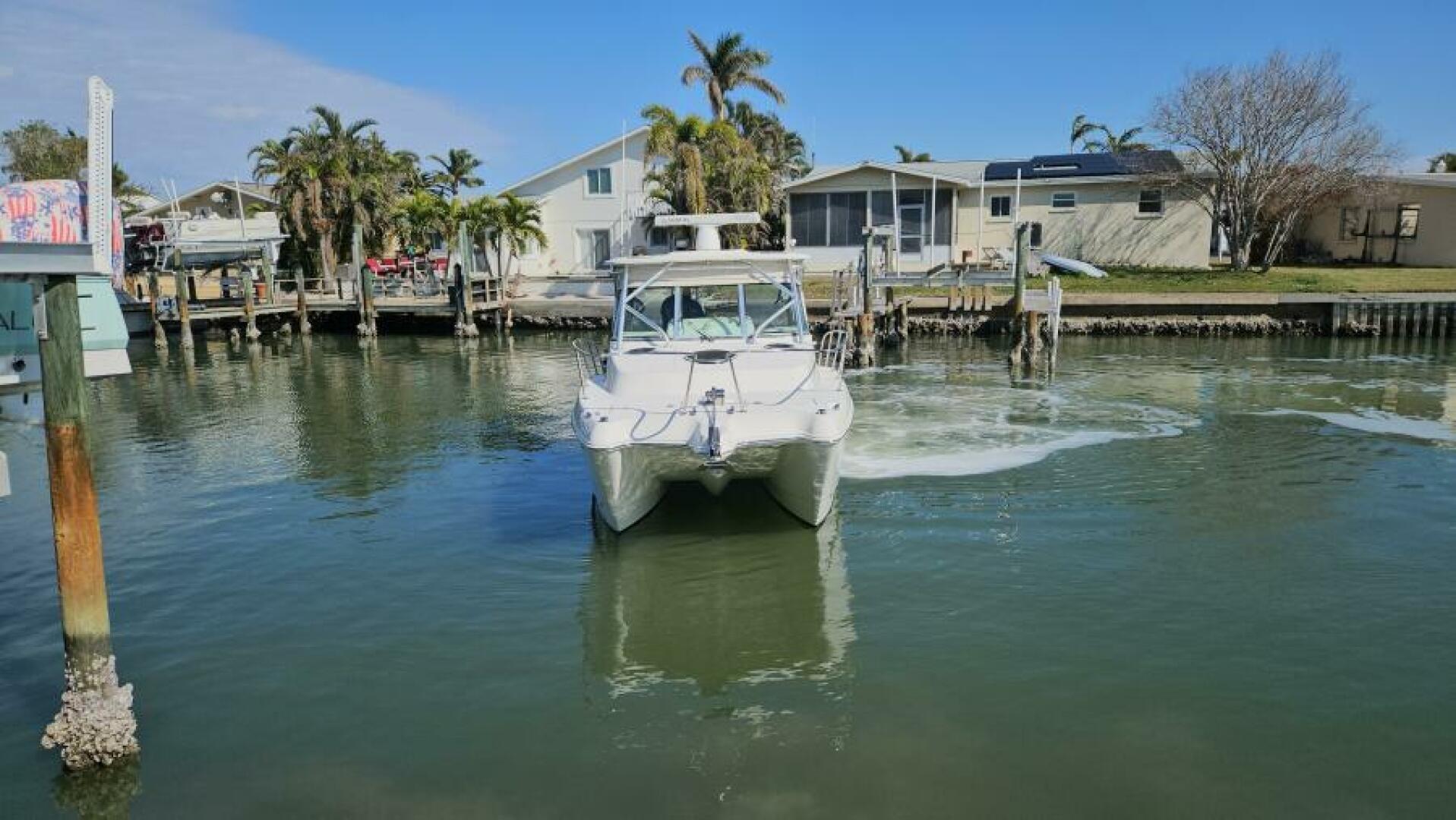 K DEE 32ft World Cat Yacht For Sale