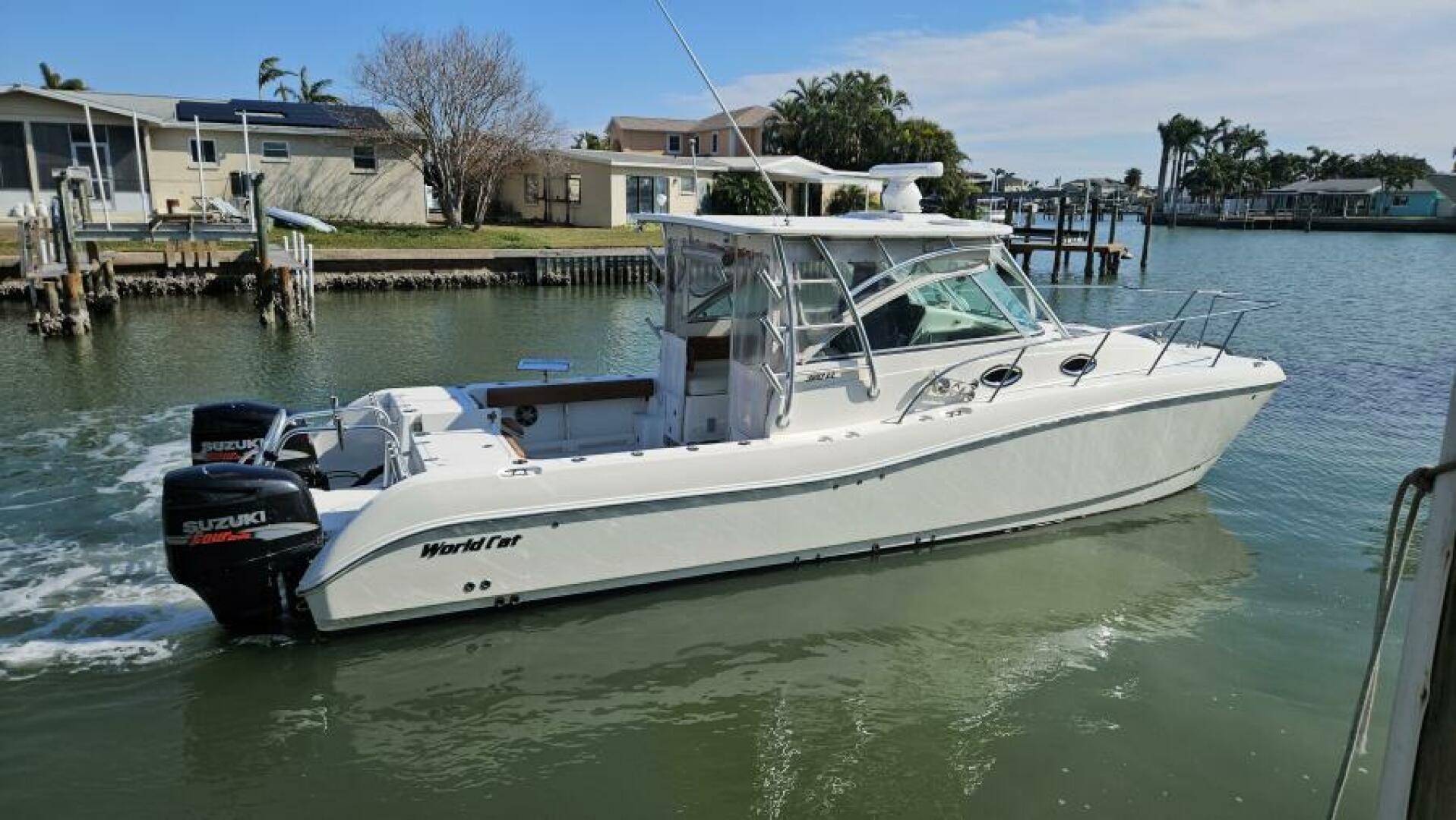 K DEE 32ft World Cat Yacht For Sale