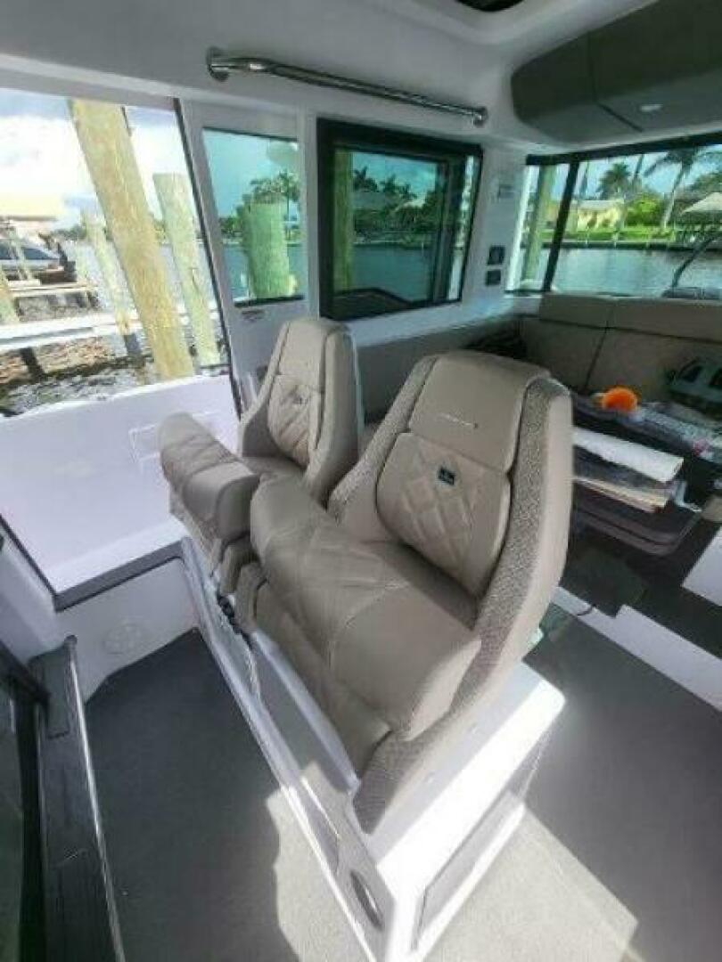 37ft Axopar Yacht For Sale 37ft Axopar Yacht For Sale