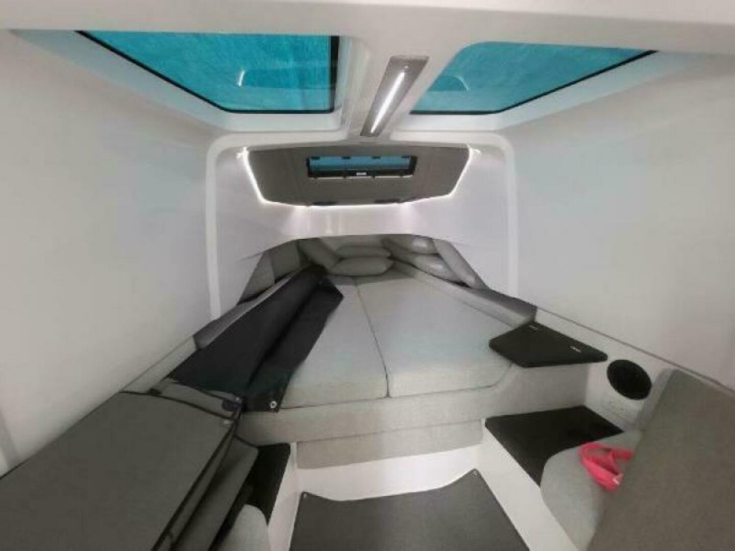 37ft Axopar Yacht For Sale 37ft Axopar Yacht For Sale