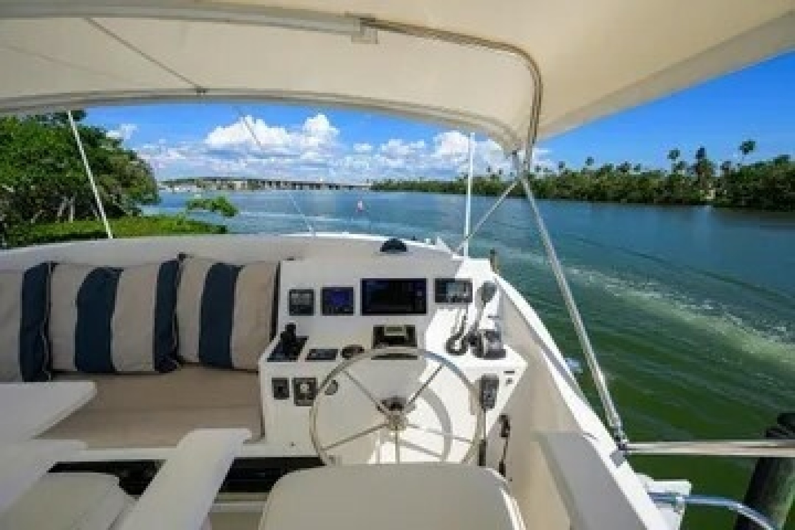 Kadey-Krogen AE Widebody Yacht For Sale