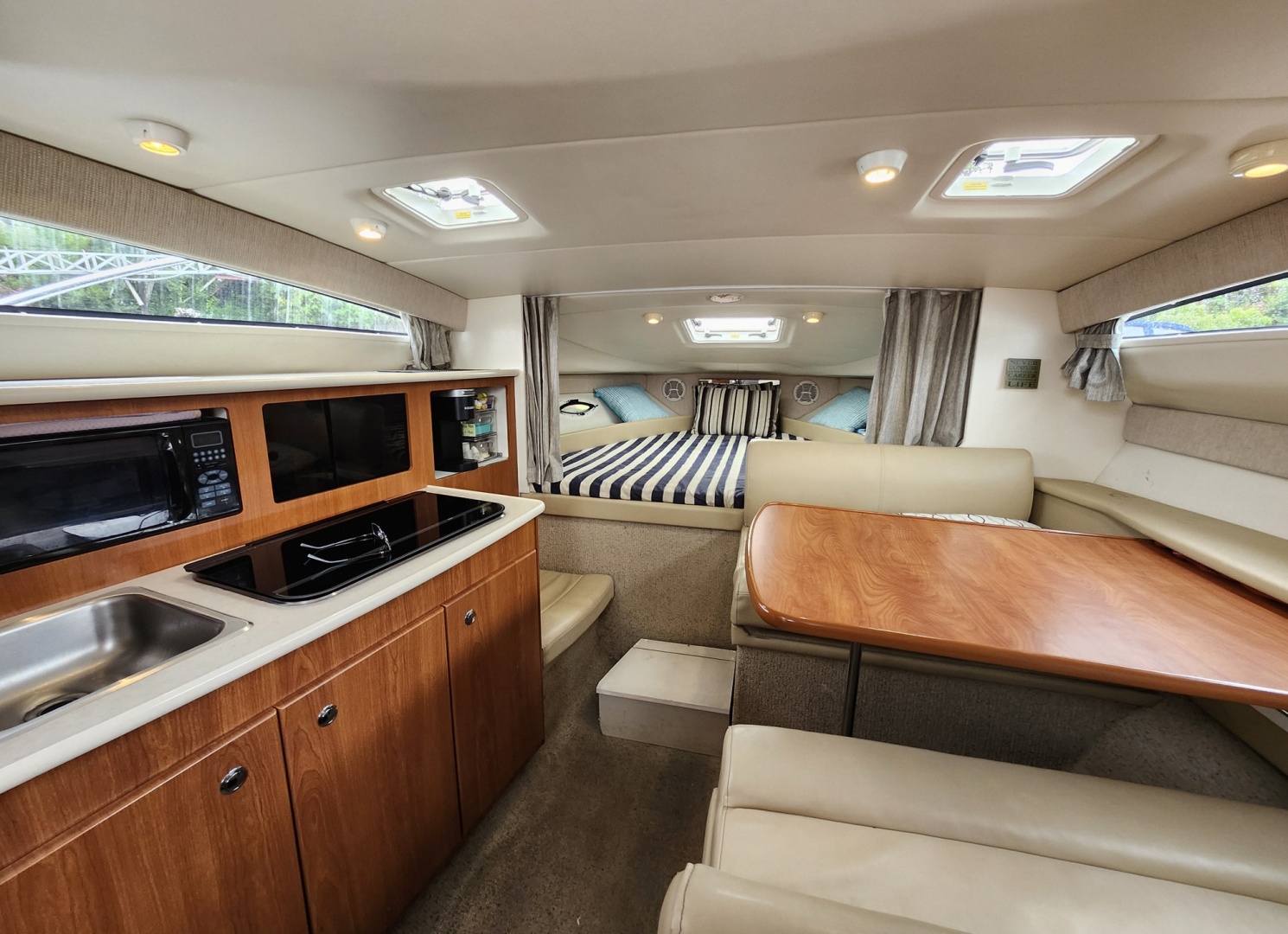 28ft Bayliner Yacht For Sale 28ft Bayliner Yacht For Sale