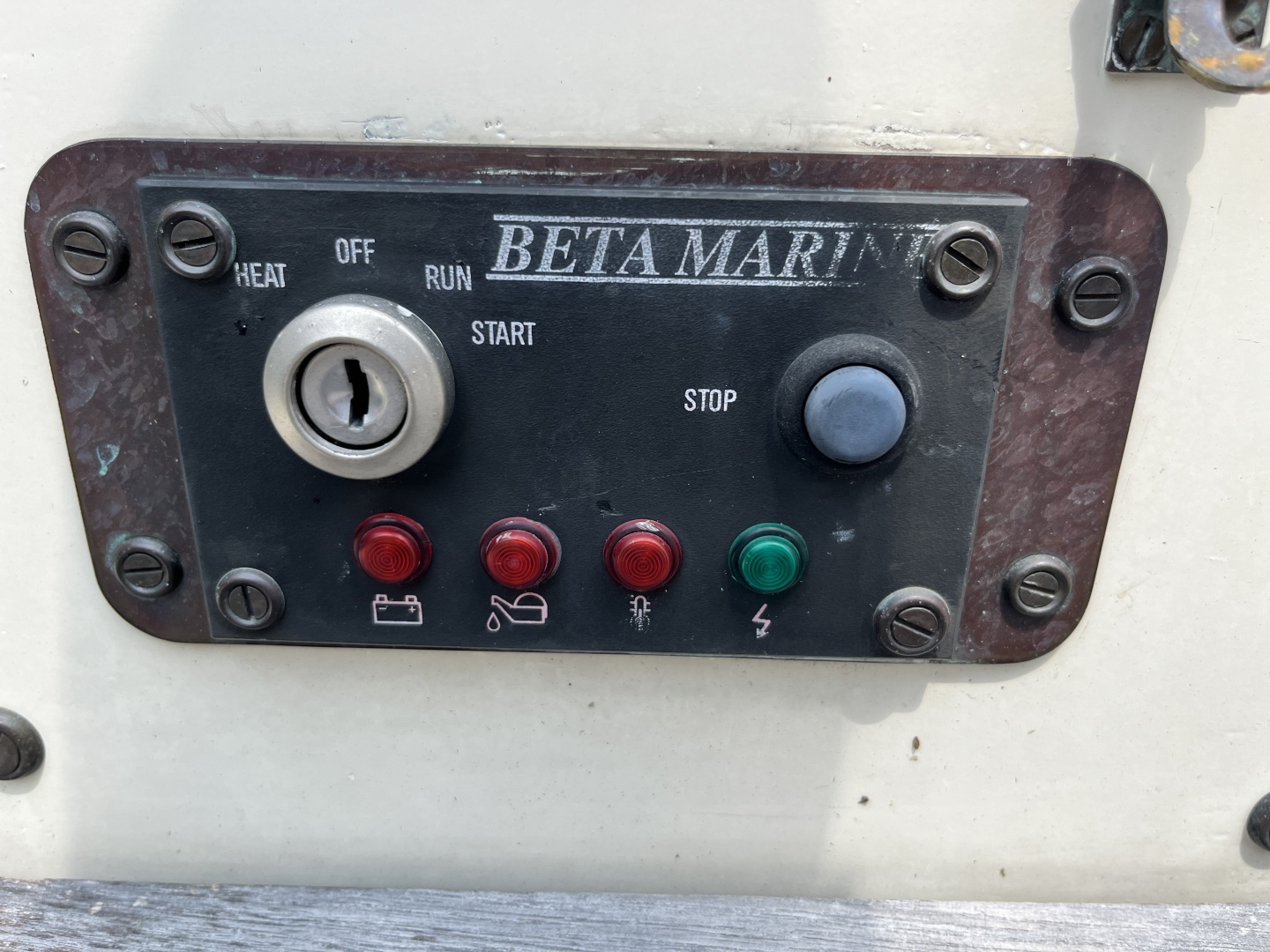 WASSAIL 24ft Custom Yacht For Sale
