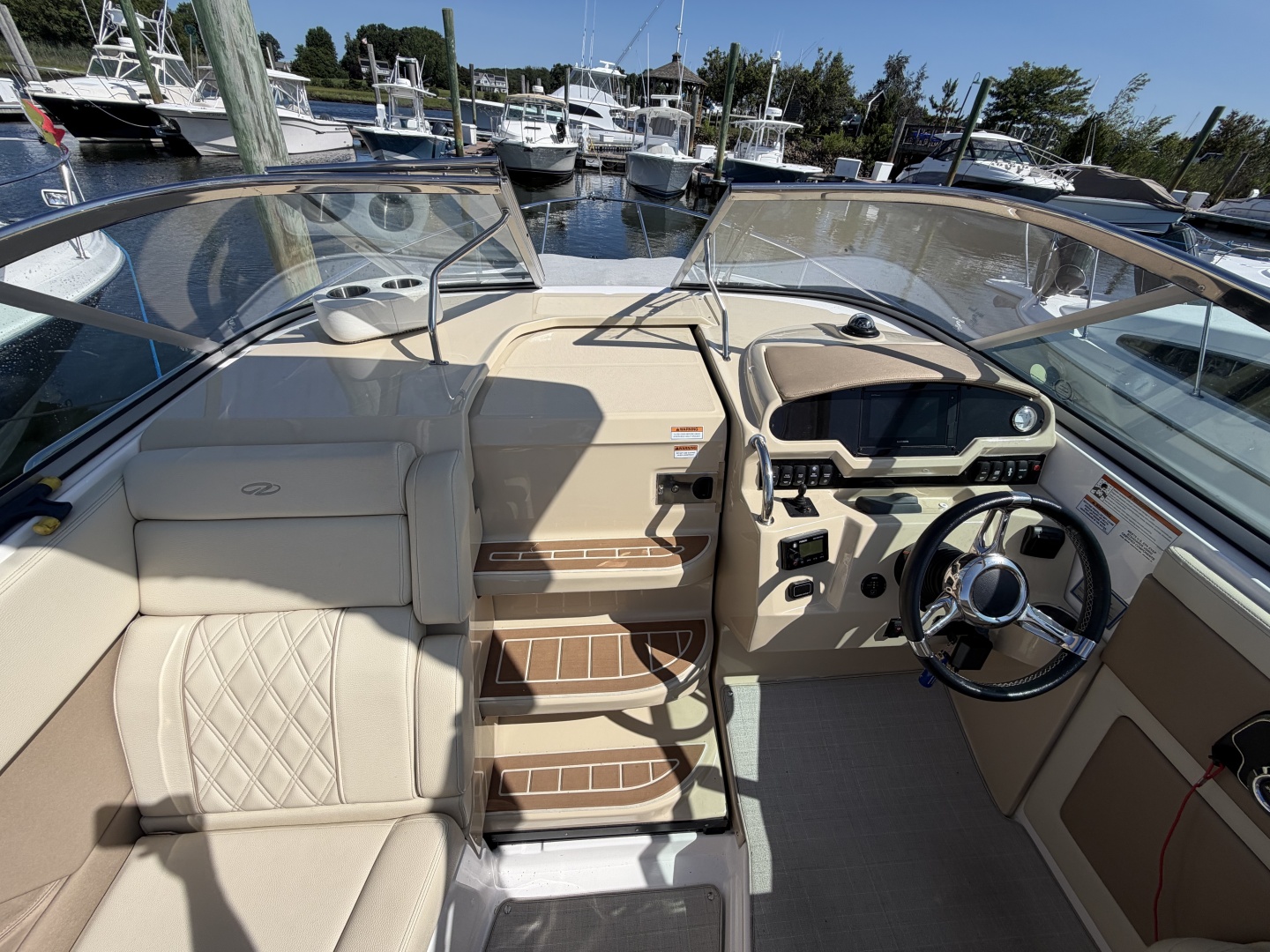 28ft Regal Yacht For Sale