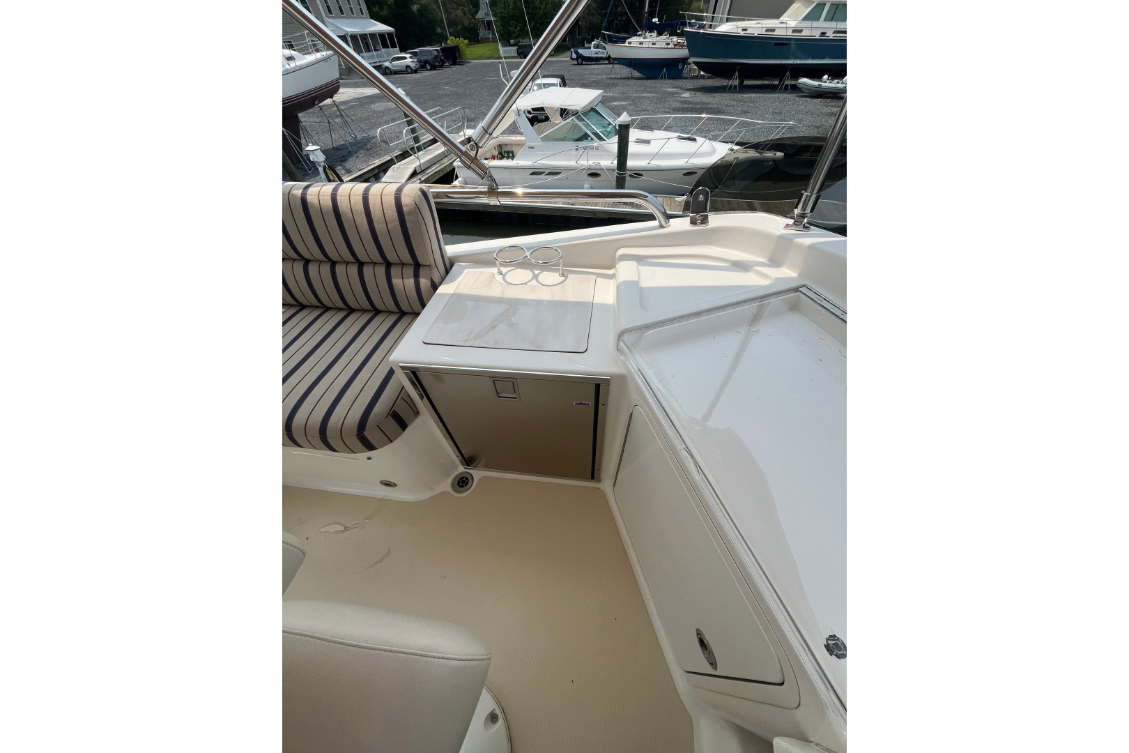 Inve ted 42ft Sabre Yacht For Sale