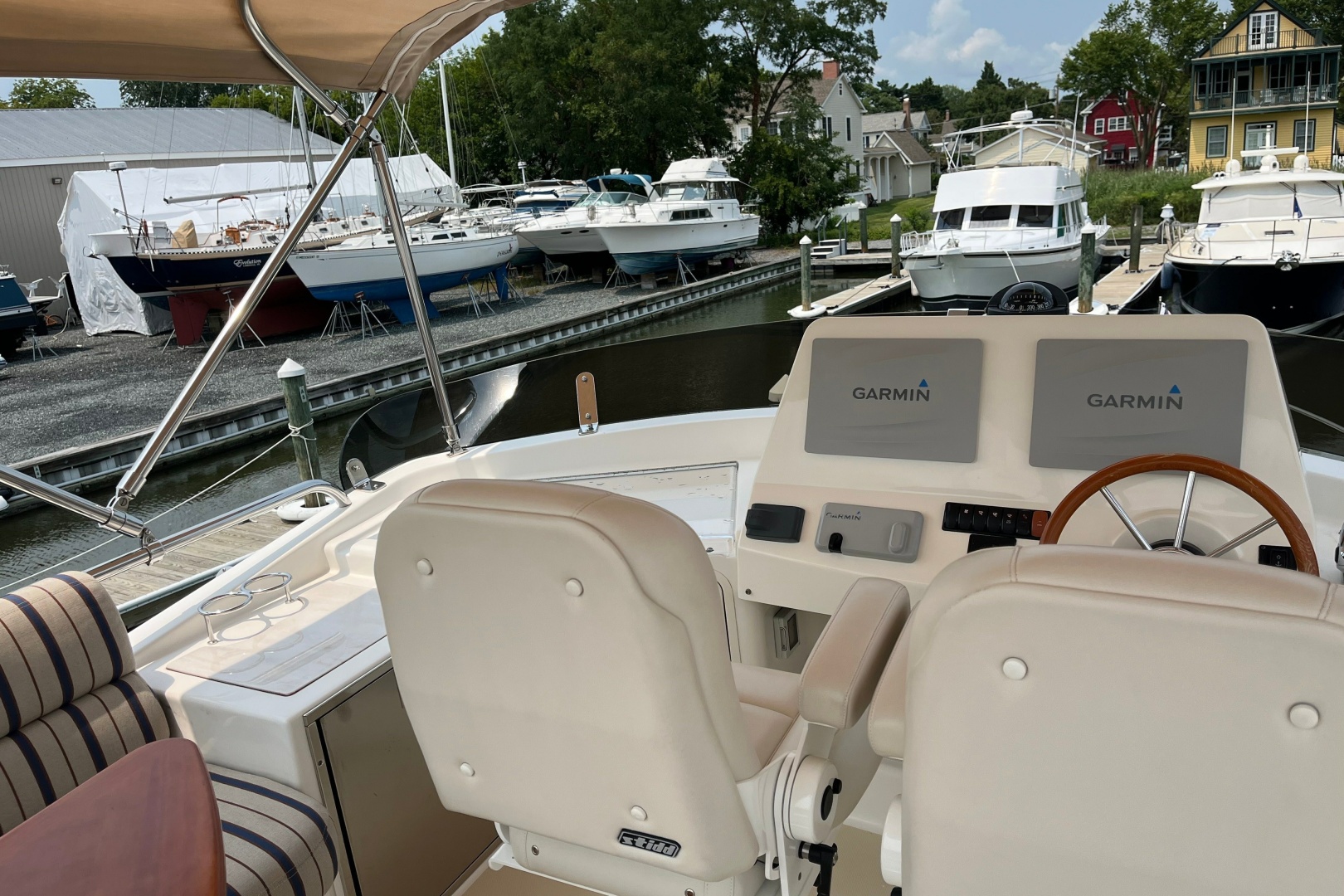 Inve ted 42ft Sabre Yacht For Sale