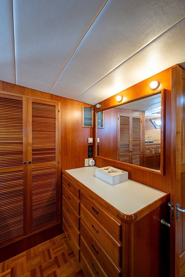 GANDALF 58ft Kadey Krogen Yacht For Sale GANDALF 58ft Kadey Krogen Yacht For Sale