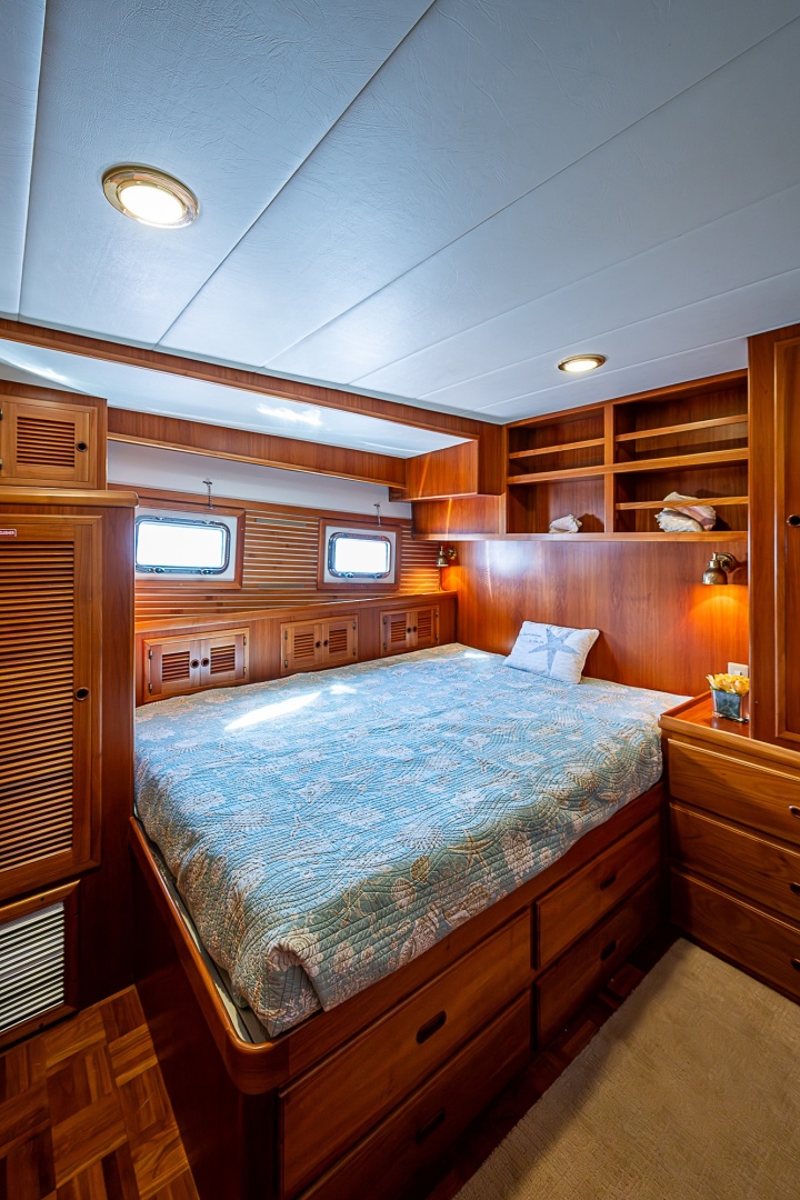 GANDALF 58ft Kadey Krogen Yacht For Sale GANDALF 58ft Kadey Krogen Yacht For Sale