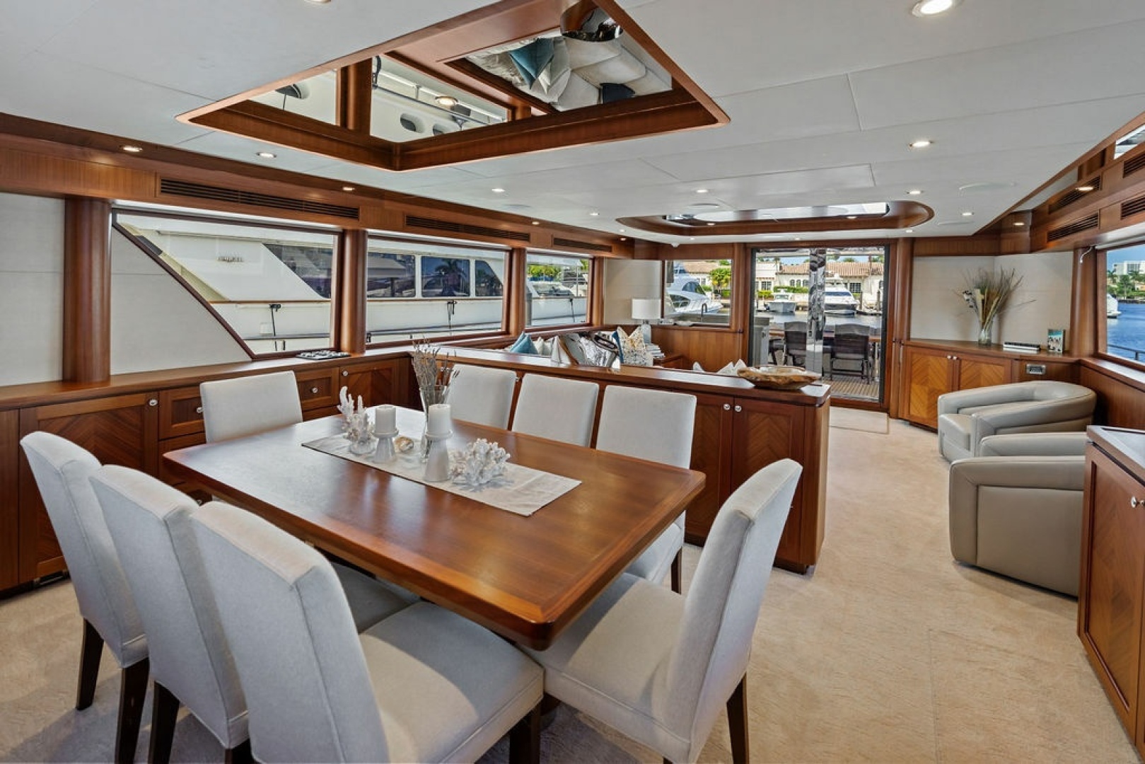 ONE SHOT 90ft Ocean Alexander Yacht For Sale ONE SHOT 90ft Ocean Alexander Yacht For Sale