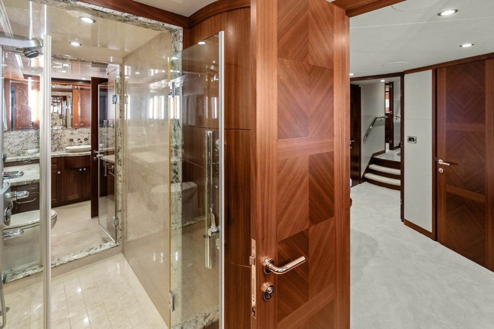 ONE SHOT 90ft Ocean Alexander Yacht For Sale ONE SHOT 90ft Ocean Alexander Yacht For Sale