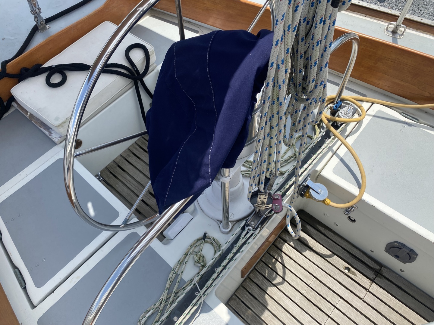 42ft Allied Yacht For Sale