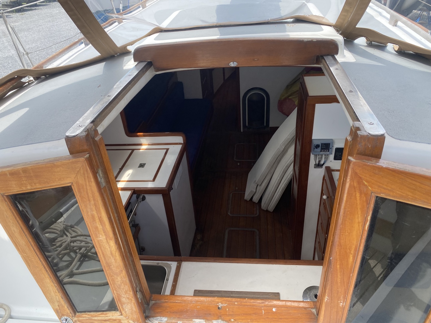 42ft Allied Yacht For Sale
