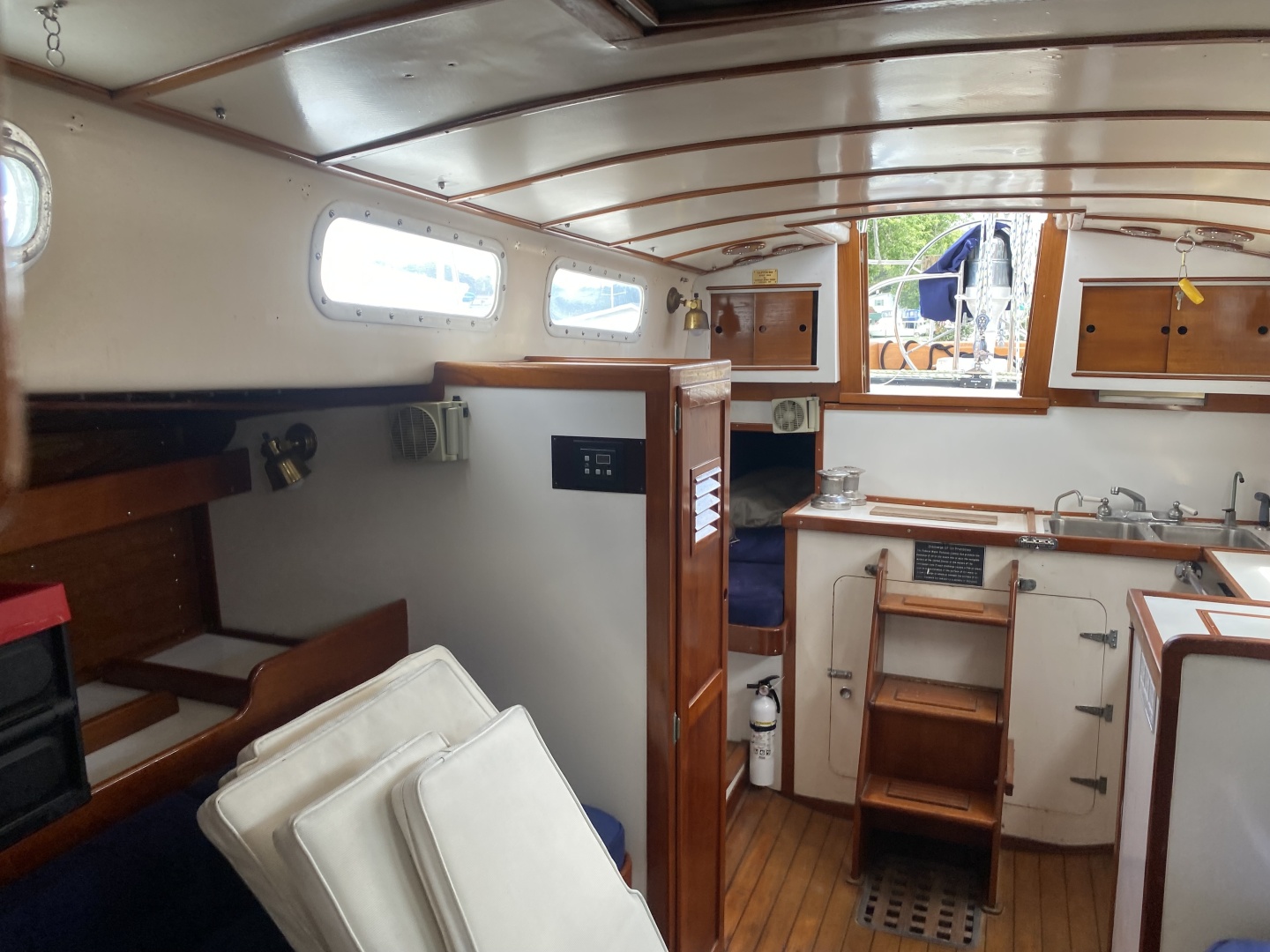 42ft Allied Yacht For Sale