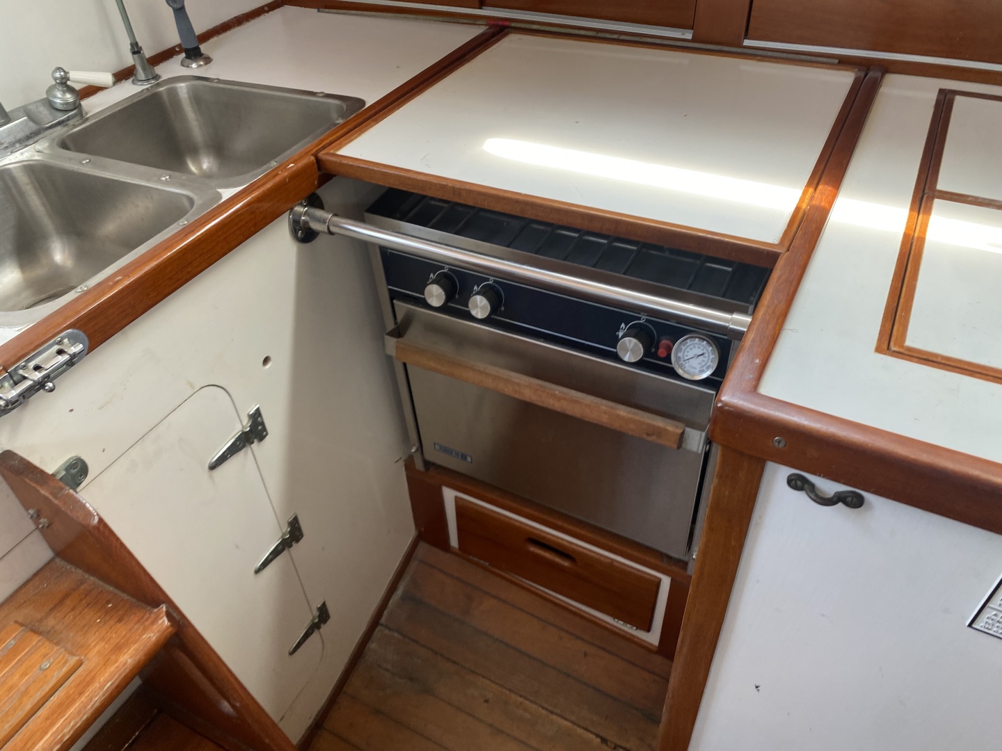 42ft Allied Yacht For Sale
