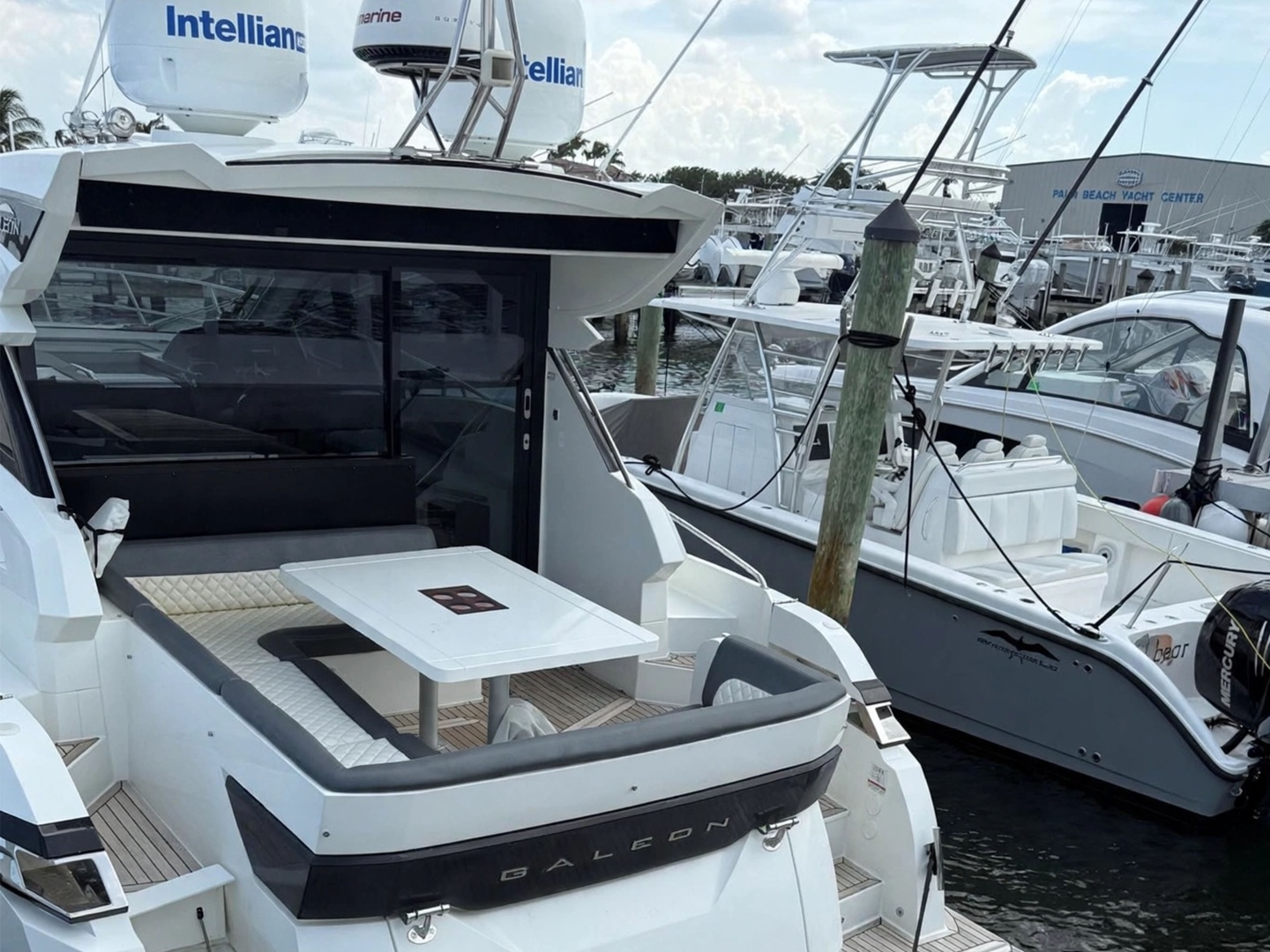 48ft Galeon Yacht For Sale