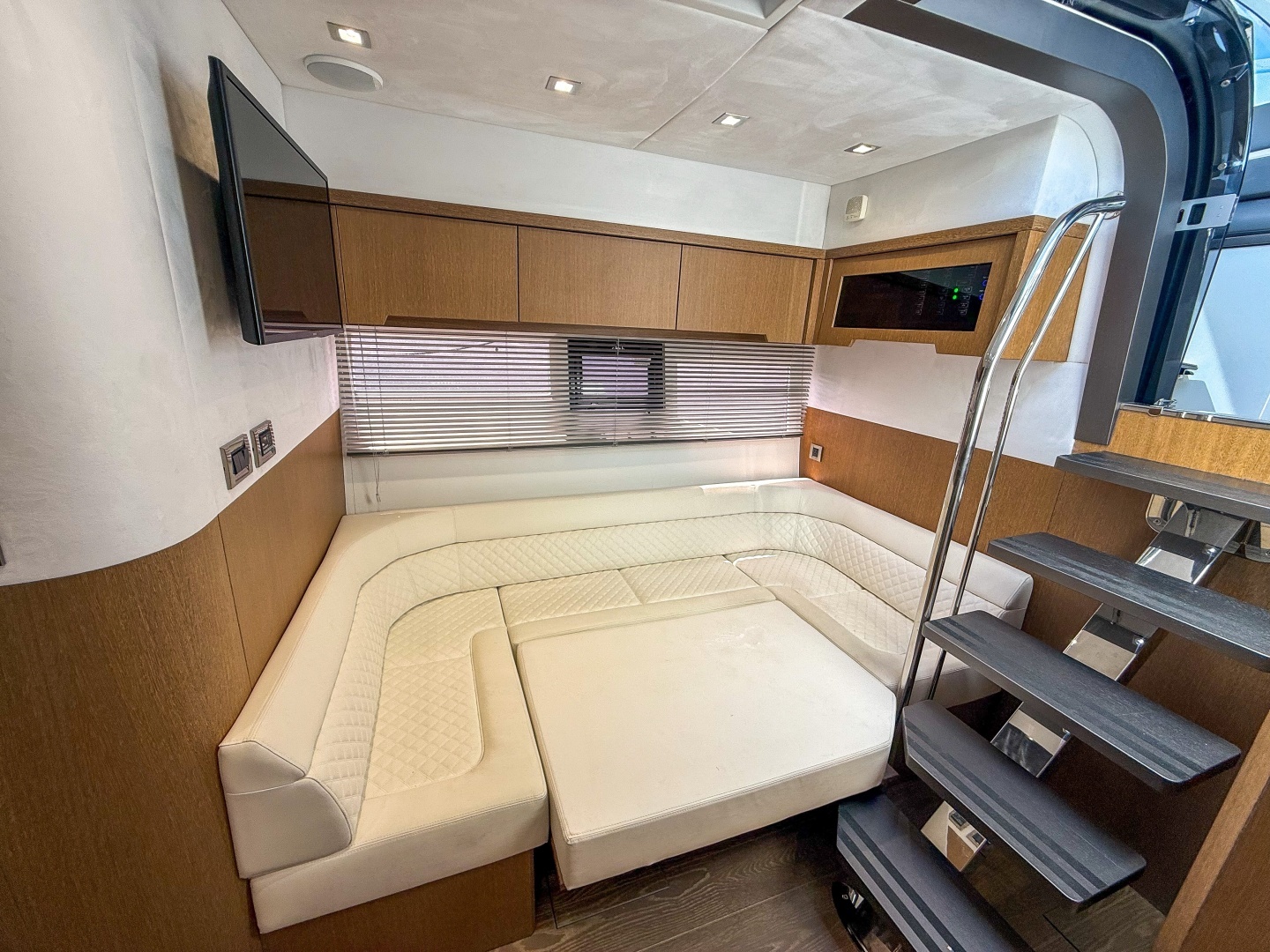 Galeon  Yacht For Sale