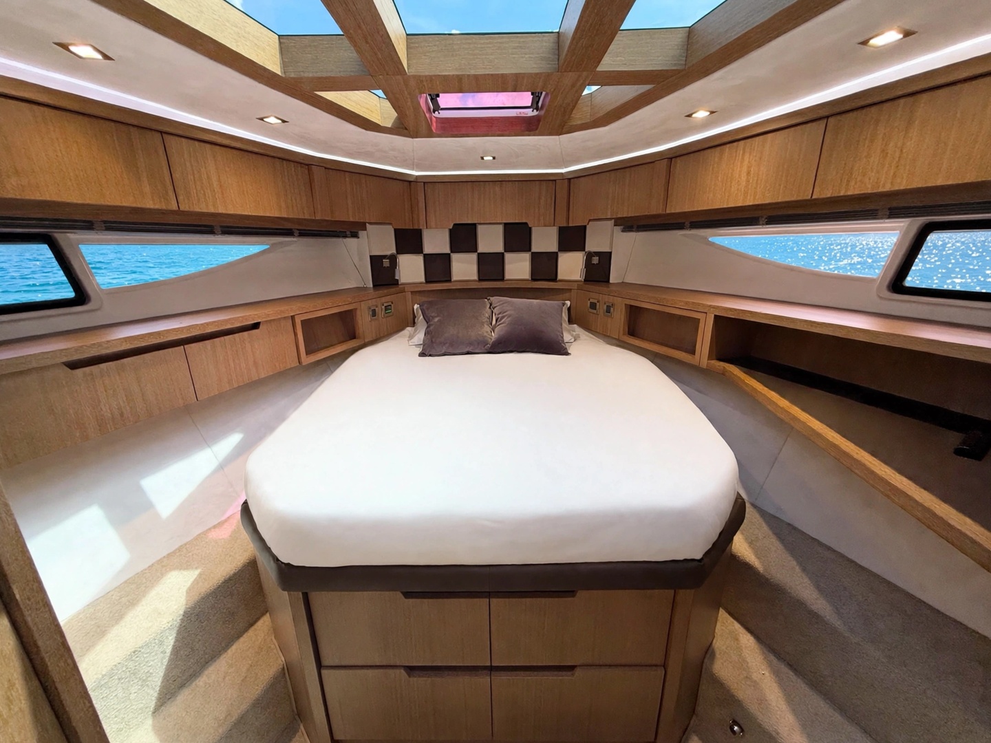 48ft Galeon Yacht For Sale