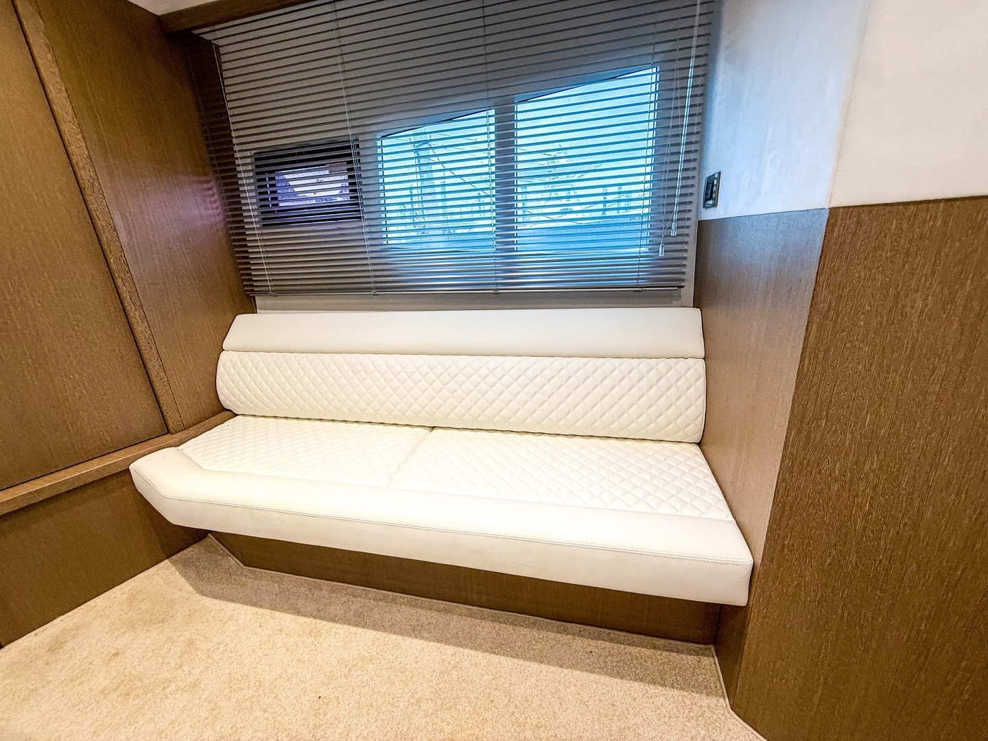 Galeon  Yacht For Sale