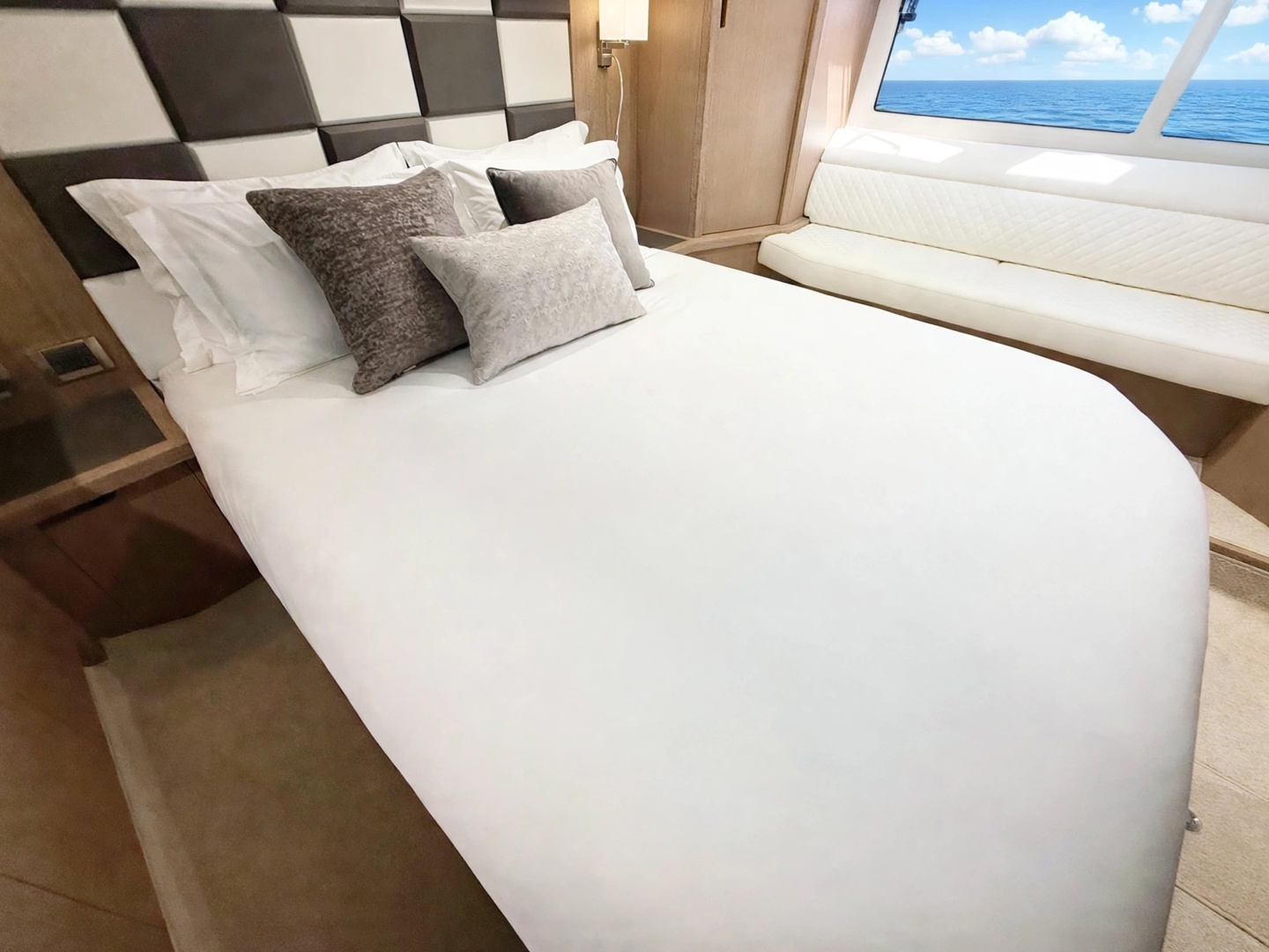 Galeon  Yacht For Sale