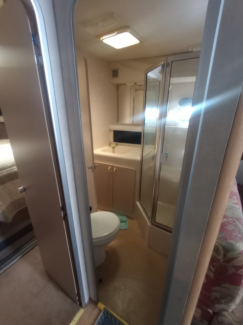 40ft Silverton Yacht For Sale