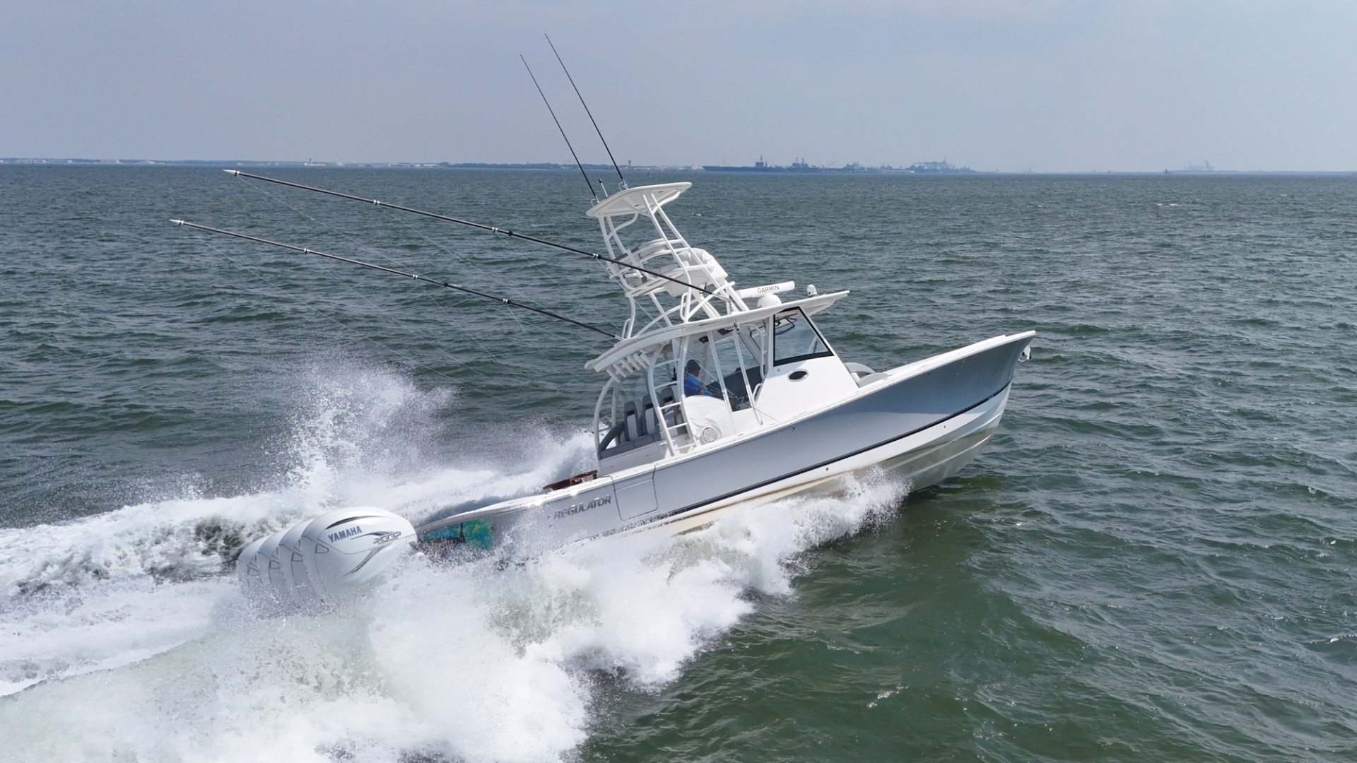 41ft Regulator Yacht For Sale