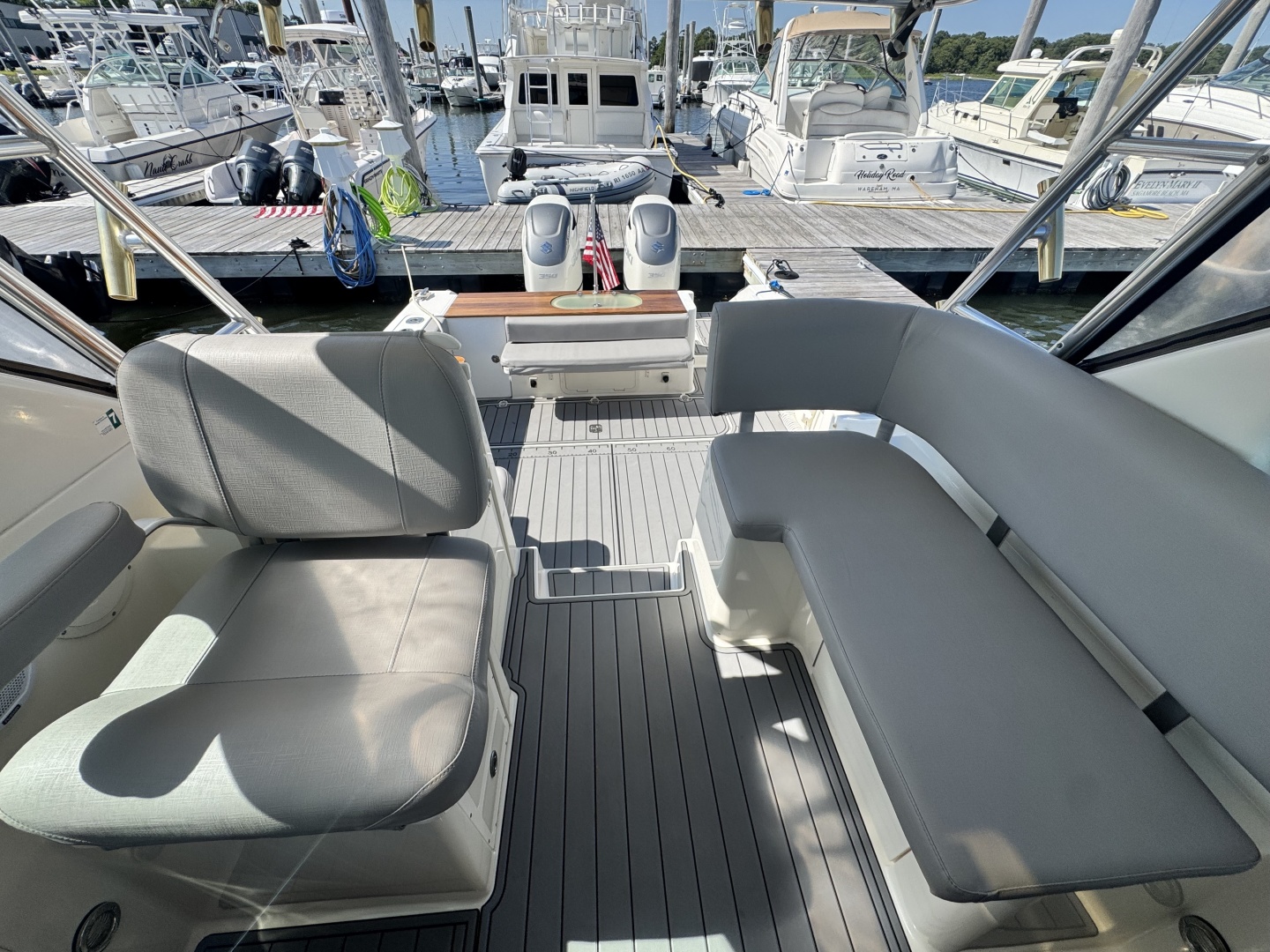 33ft Pursuit Yacht For Sale 33ft Pursuit Yacht For Sale