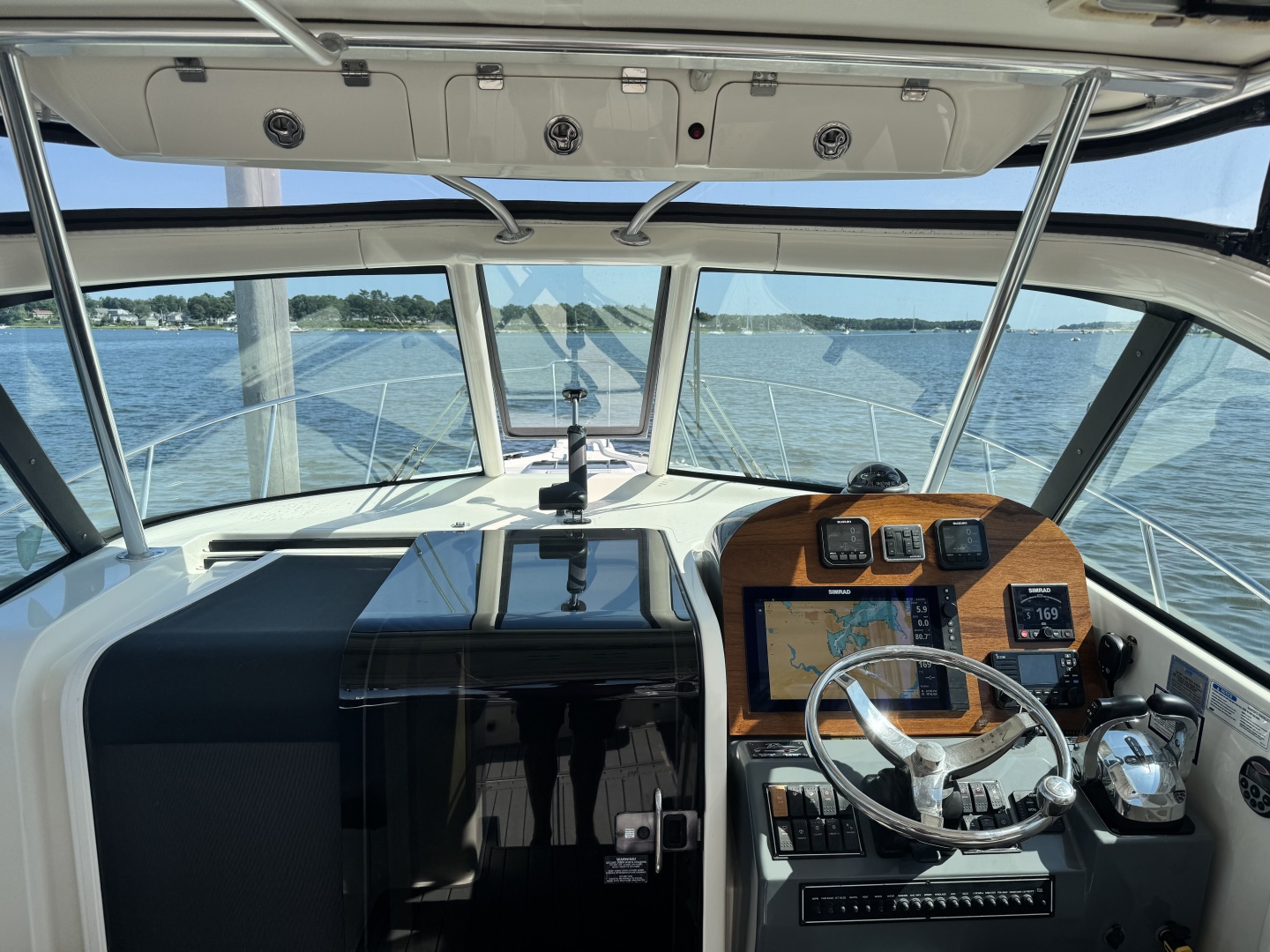 33ft Pursuit Yacht For Sale 33ft Pursuit Yacht For Sale
