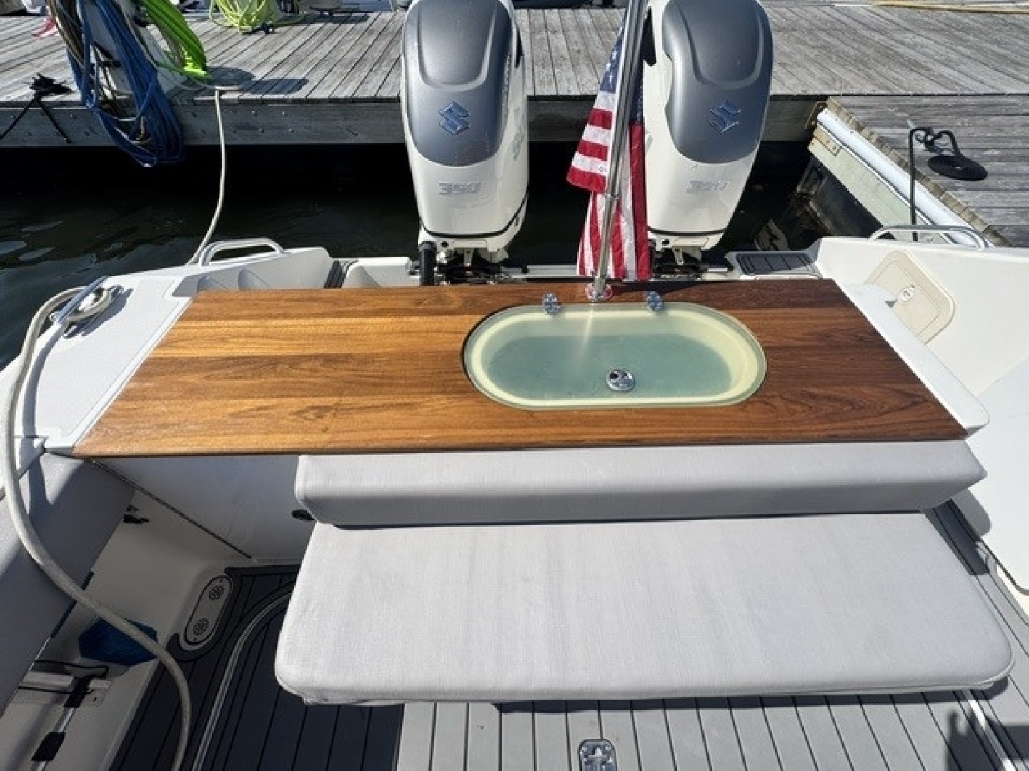 33ft Pursuit Yacht For Sale 33ft Pursuit Yacht For Sale