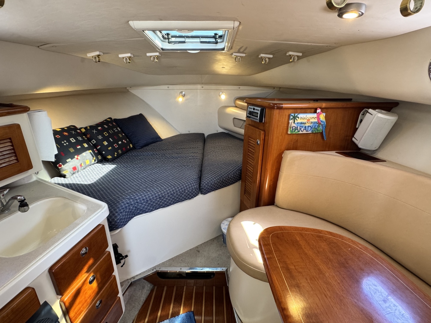33ft Pursuit Yacht For Sale 33ft Pursuit Yacht For Sale