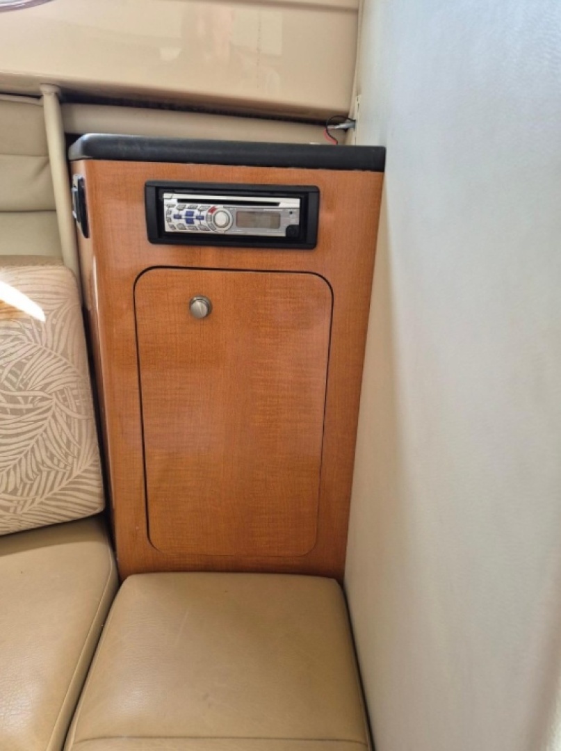 30ft Robalo Yacht For Sale