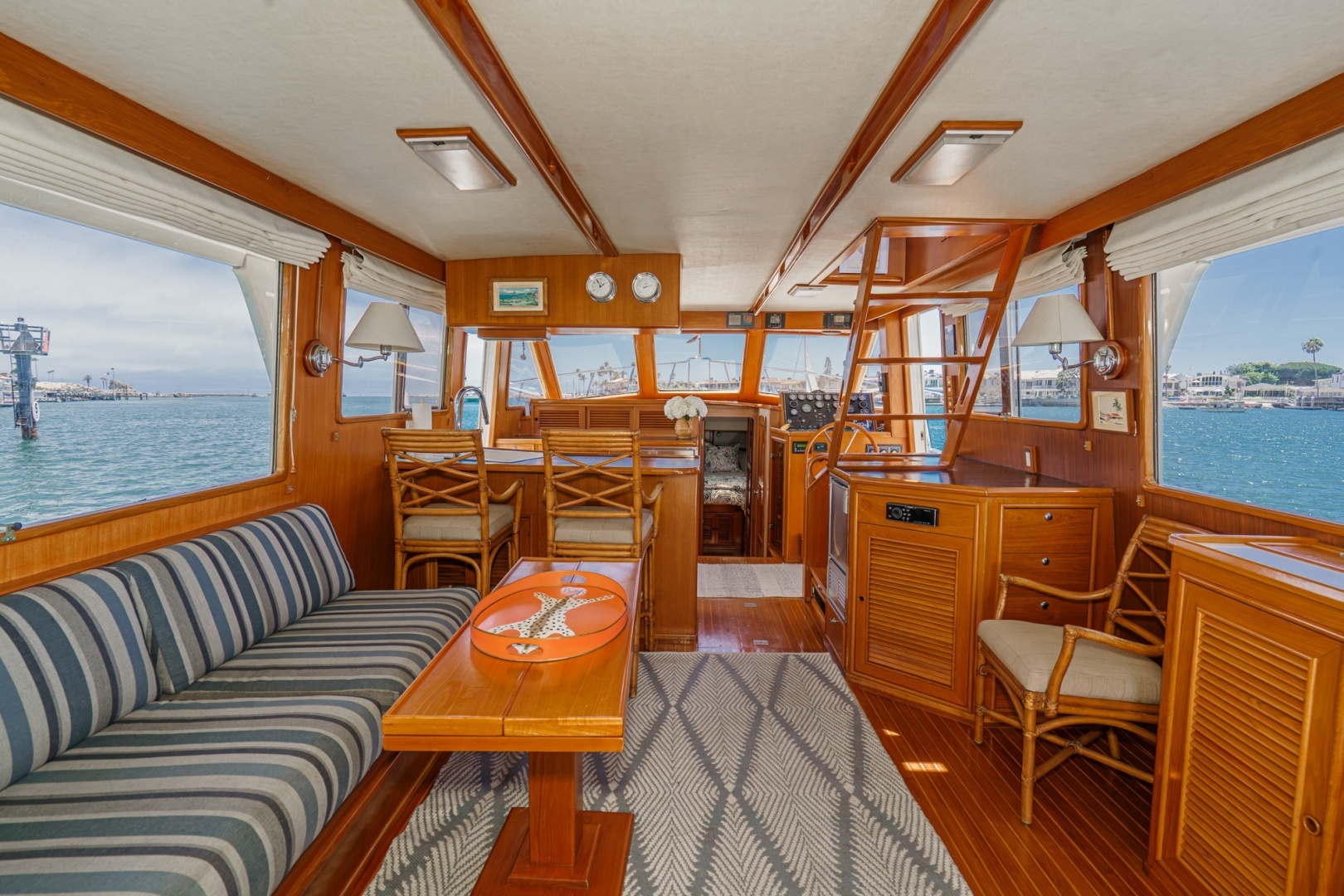 Offshore Yachts Sedan Yacht For Sale