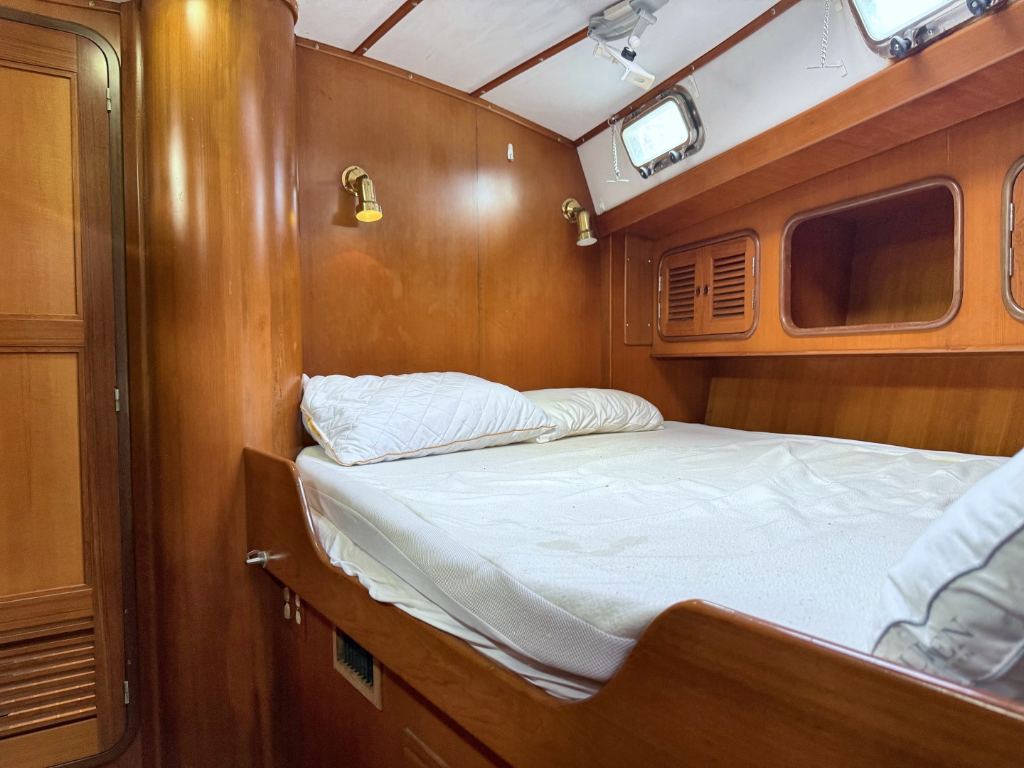 48ft Tayana Yacht For Sale