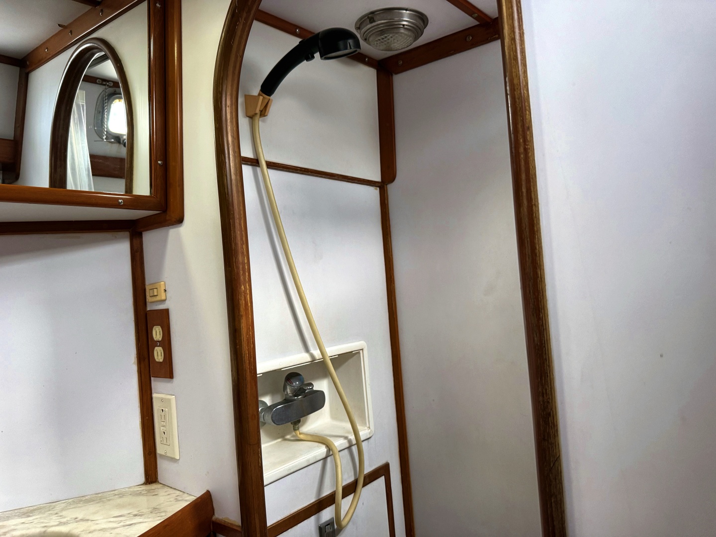48ft Tayana Yacht For Sale