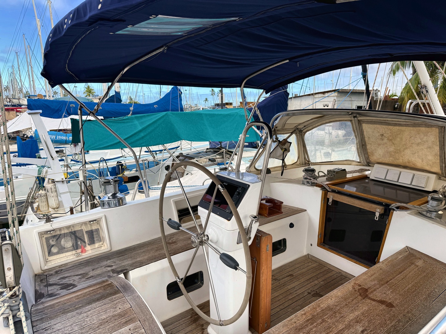 48ft Tayana Yacht For Sale
