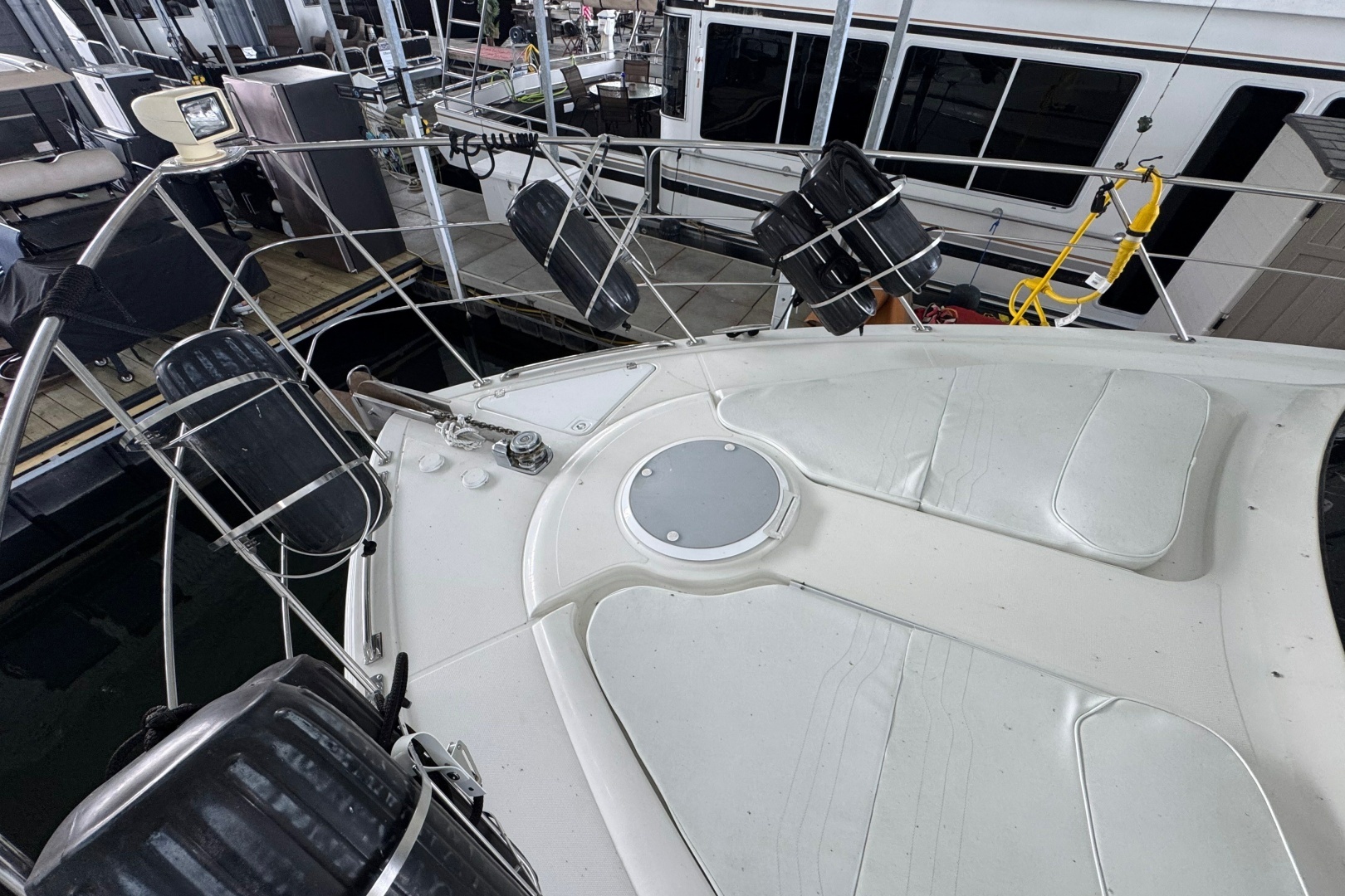 Carver 466 Motor Yacht Yacht For Sale