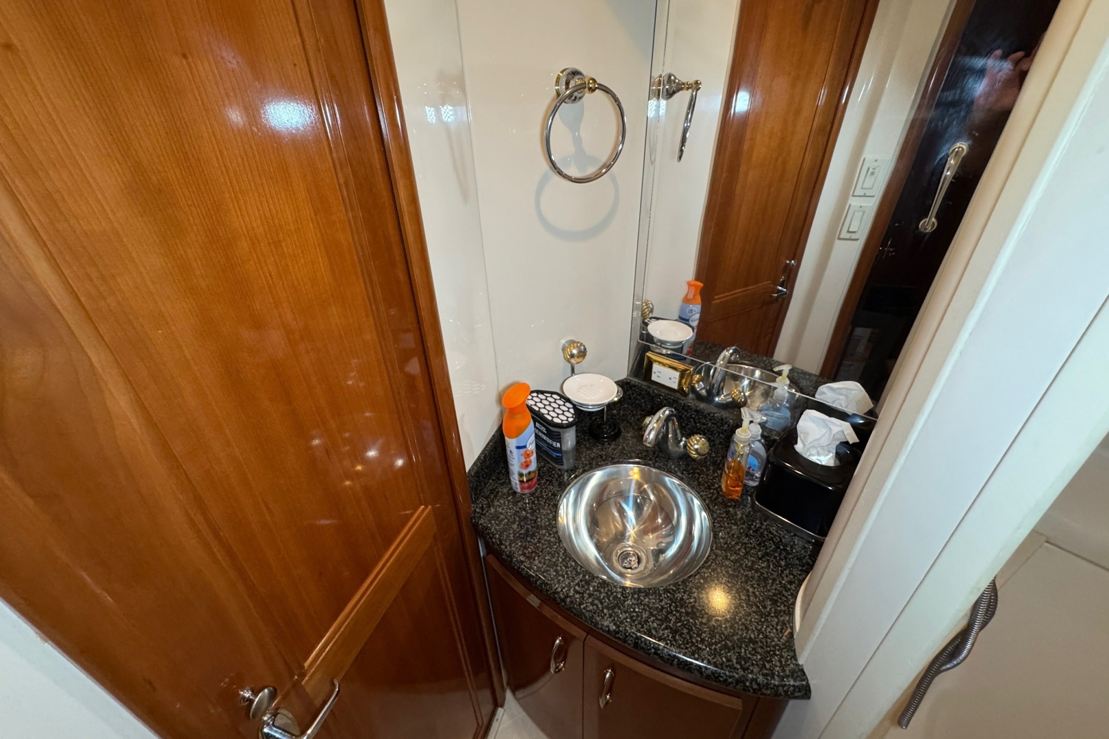 MO HEINE 46ft Carver Yacht For Sale