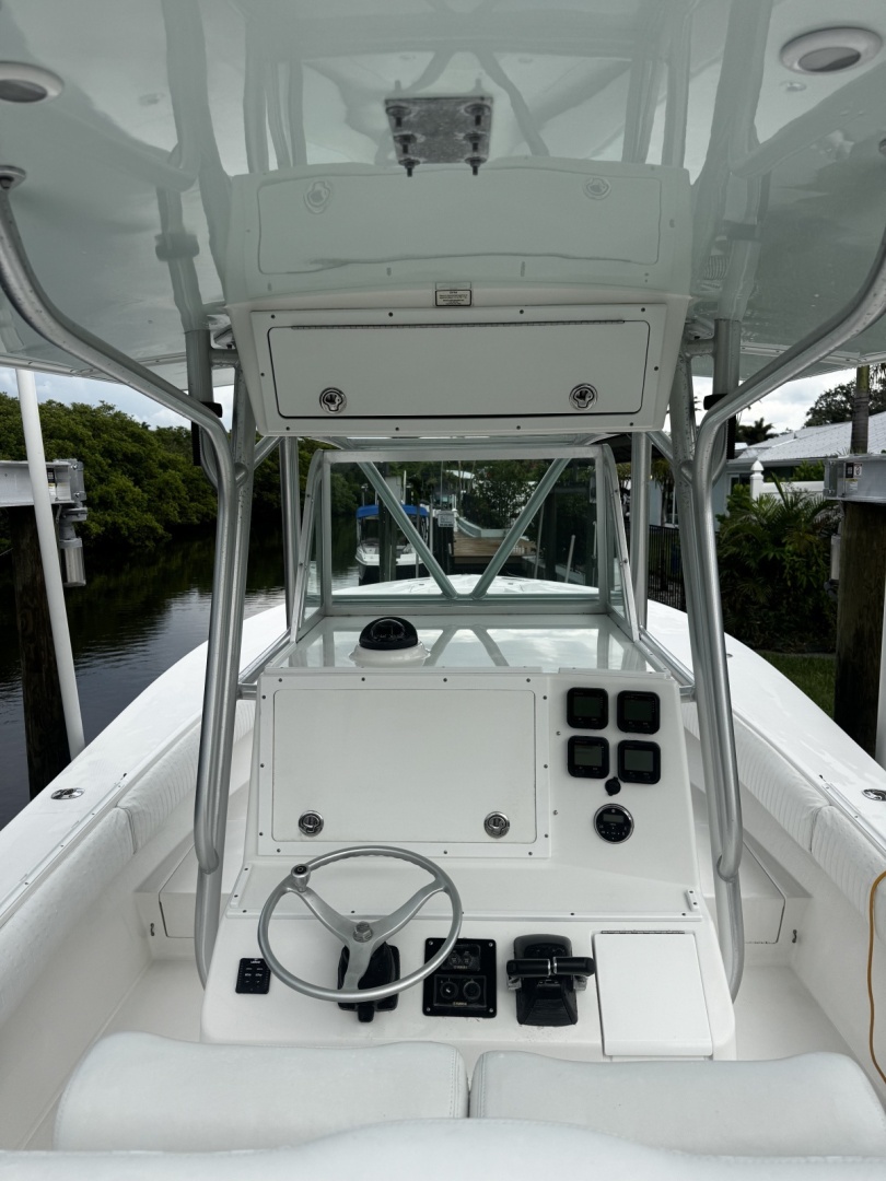 32ft Regulator Yacht For Sale