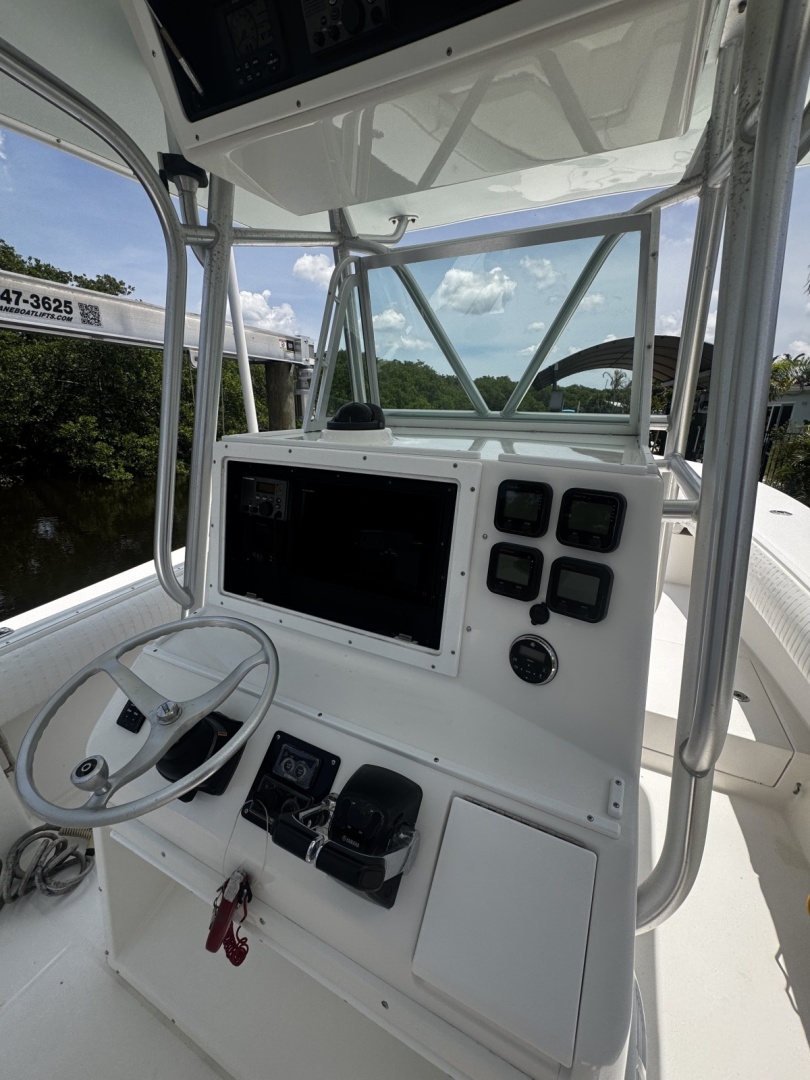 32ft Regulator Yacht For Sale