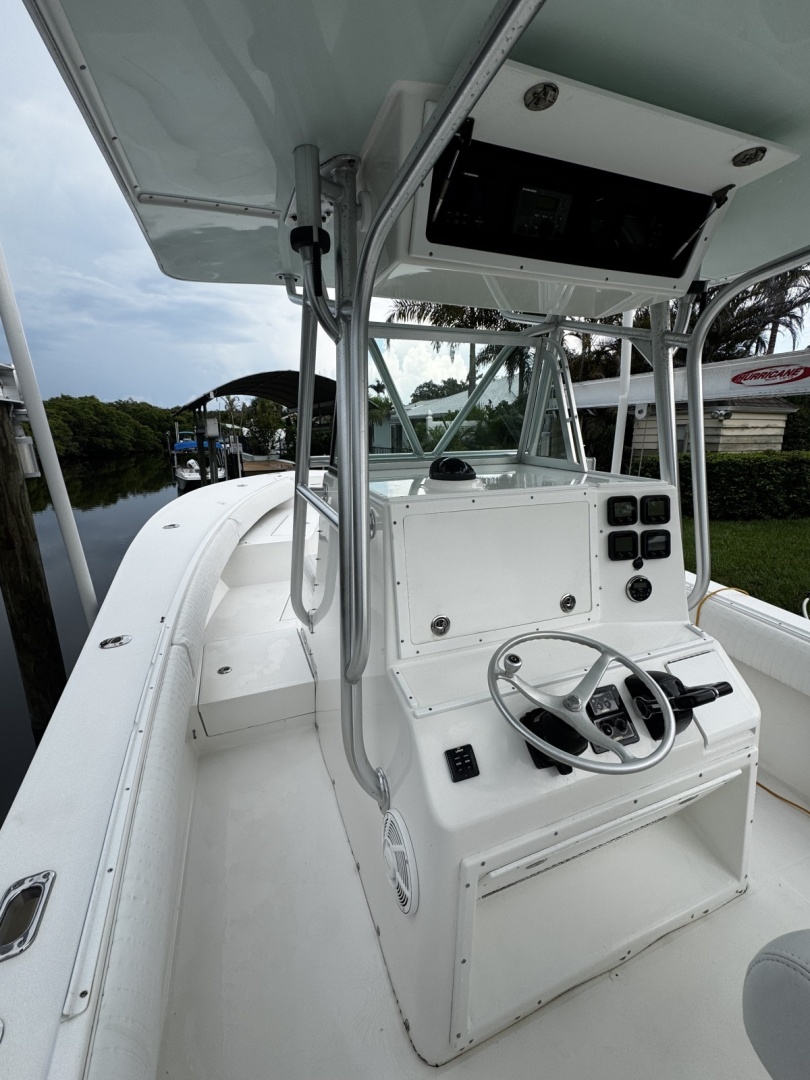 2006 Regulator 32FS