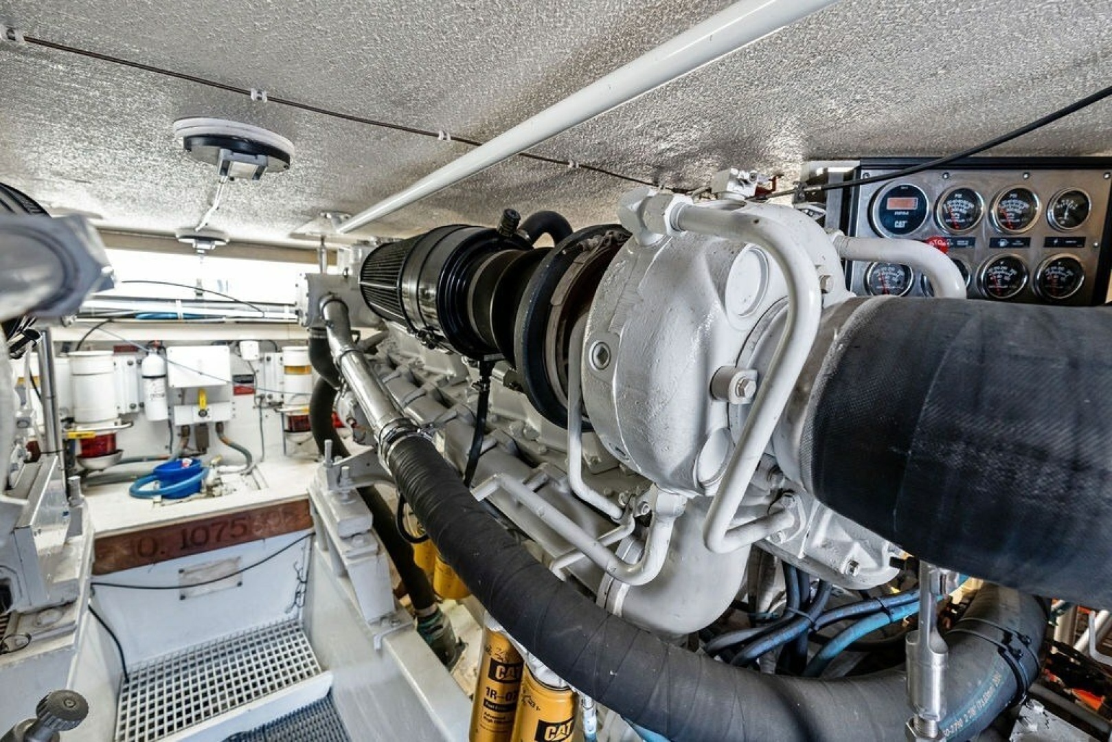 60ft Hatteras Yacht For Sale 60ft Hatteras Yacht For Sale