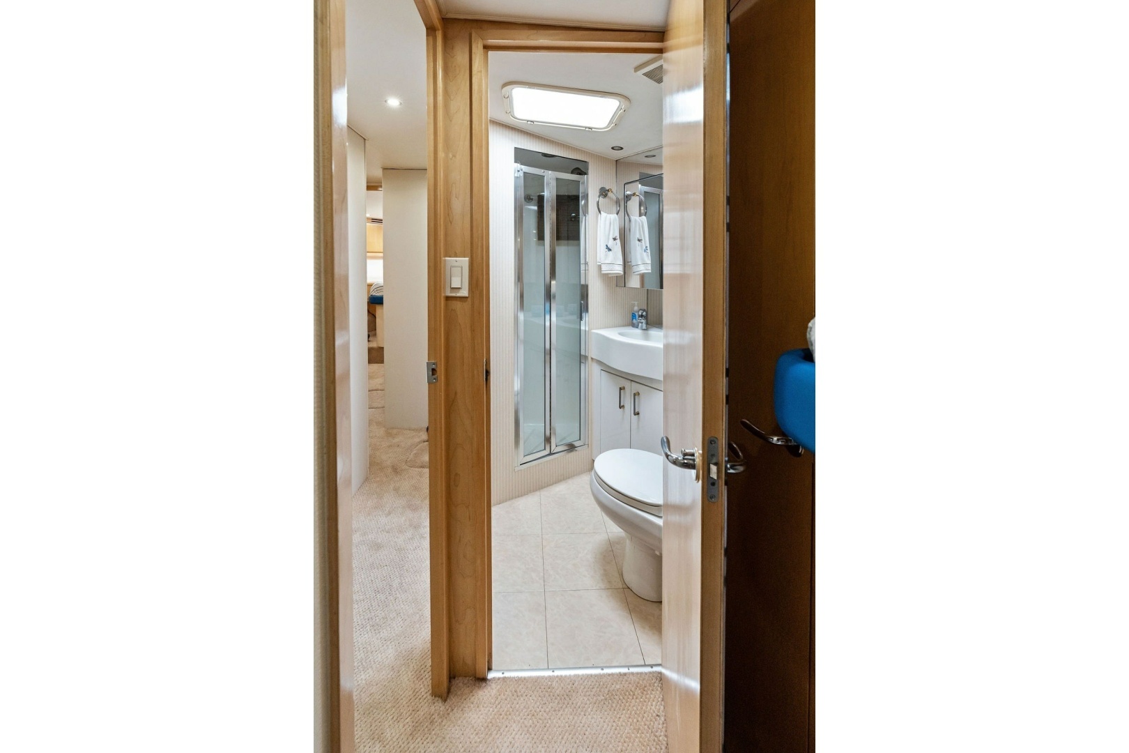 60ft Hatteras Yacht For Sale 60ft Hatteras Yacht For Sale