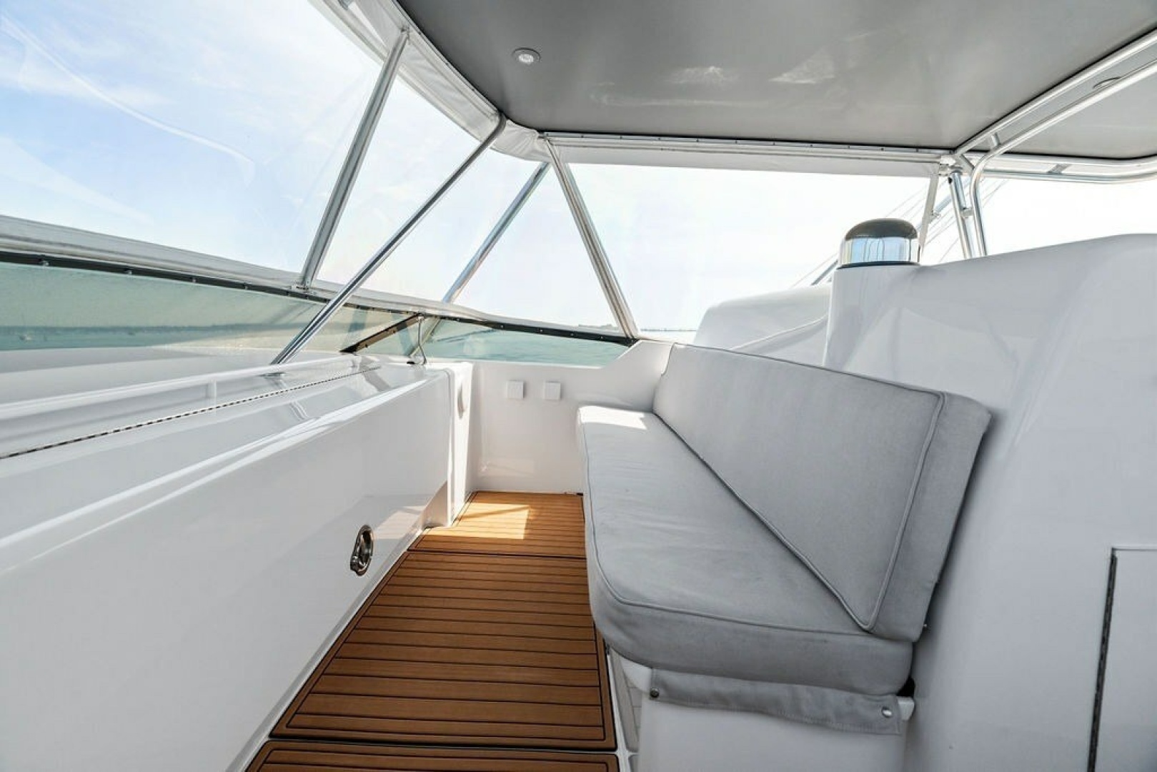 60ft Hatteras Yacht For Sale 60ft Hatteras Yacht For Sale