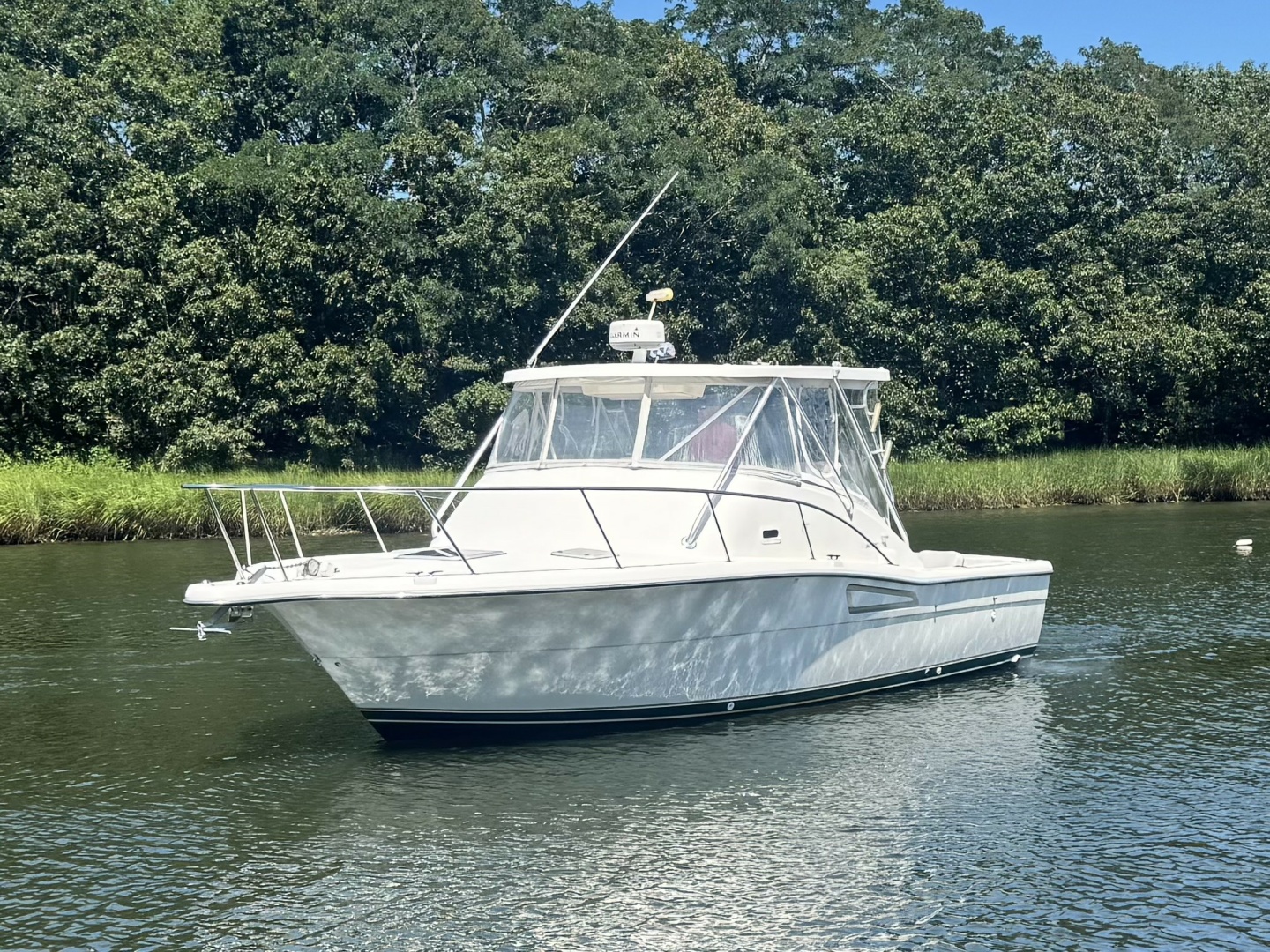 1996 Pursuit 3000 Offshore Express