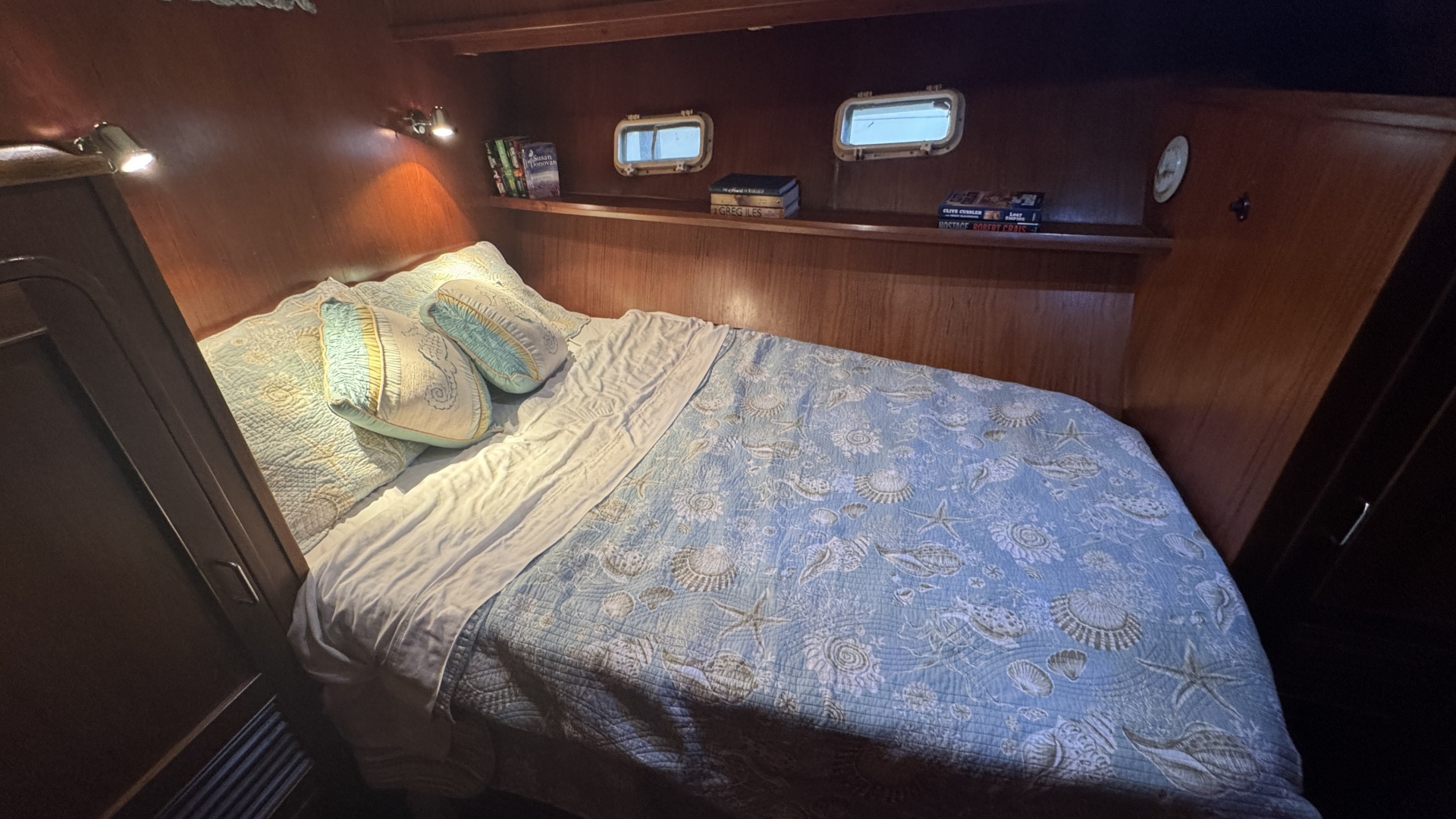 Delta Bliues 48ft Jefferson Yacht For Sale Delta Bliues 48ft Jefferson Yacht For Sale