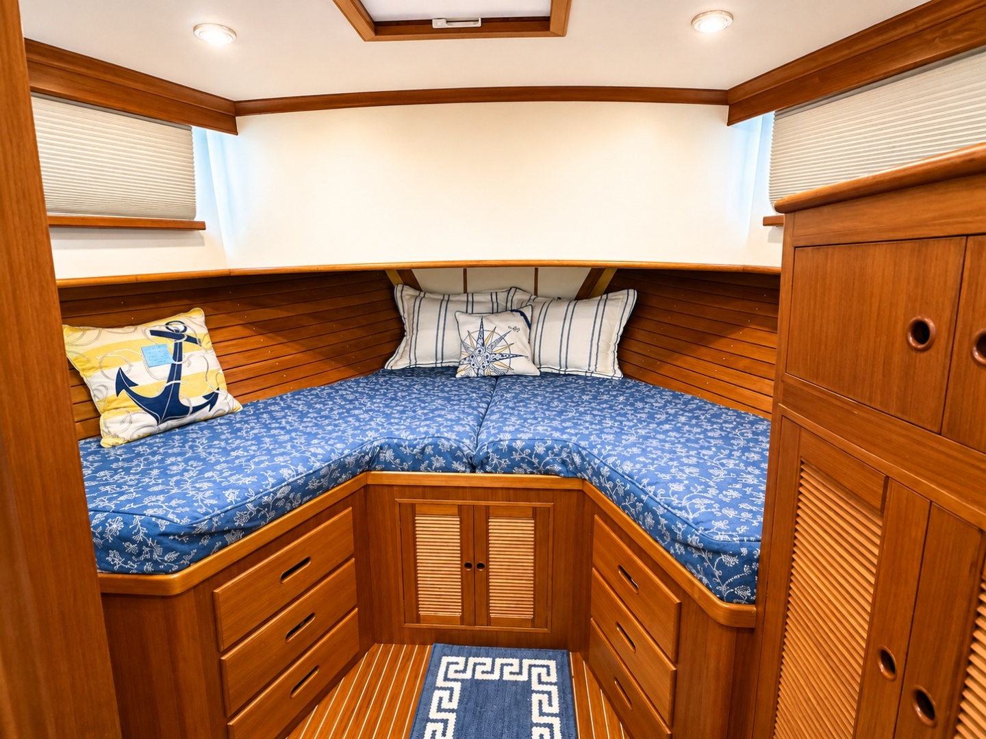 The 4th Quarter 46ft Grand Banks Yacht For Sale