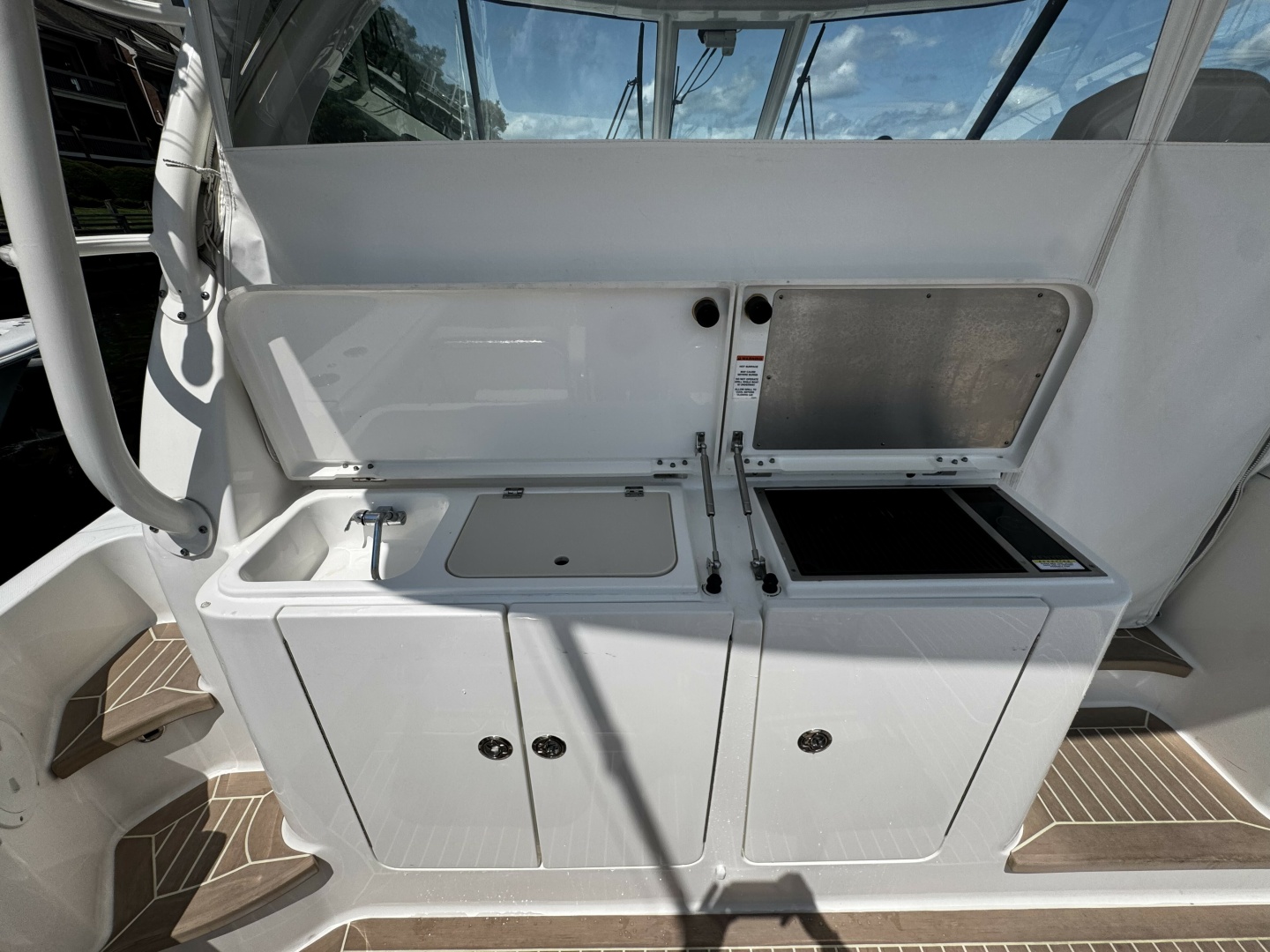 2022 Pursuit OS 385 Offshore