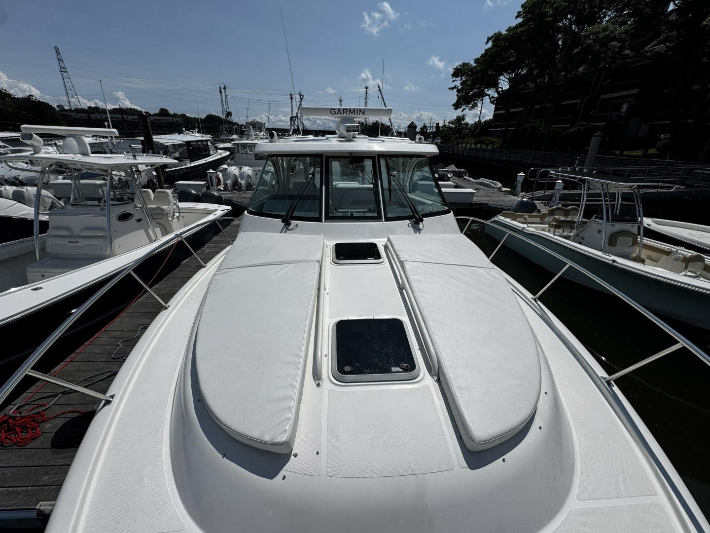 38ft Pursuit Yacht For Sale 38ft Pursuit Yacht For Sale